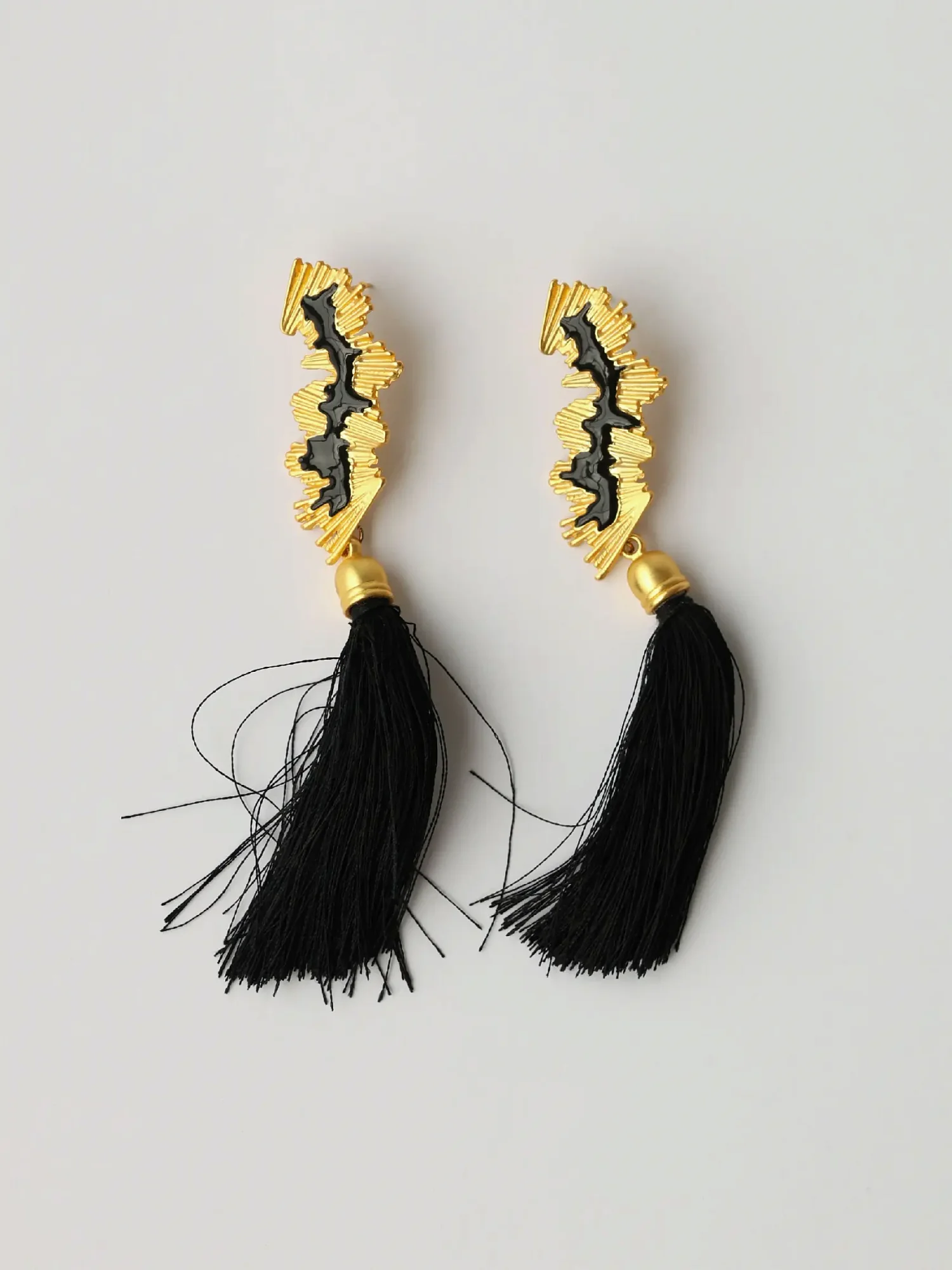 серьги (чёрный). Избражение № 1