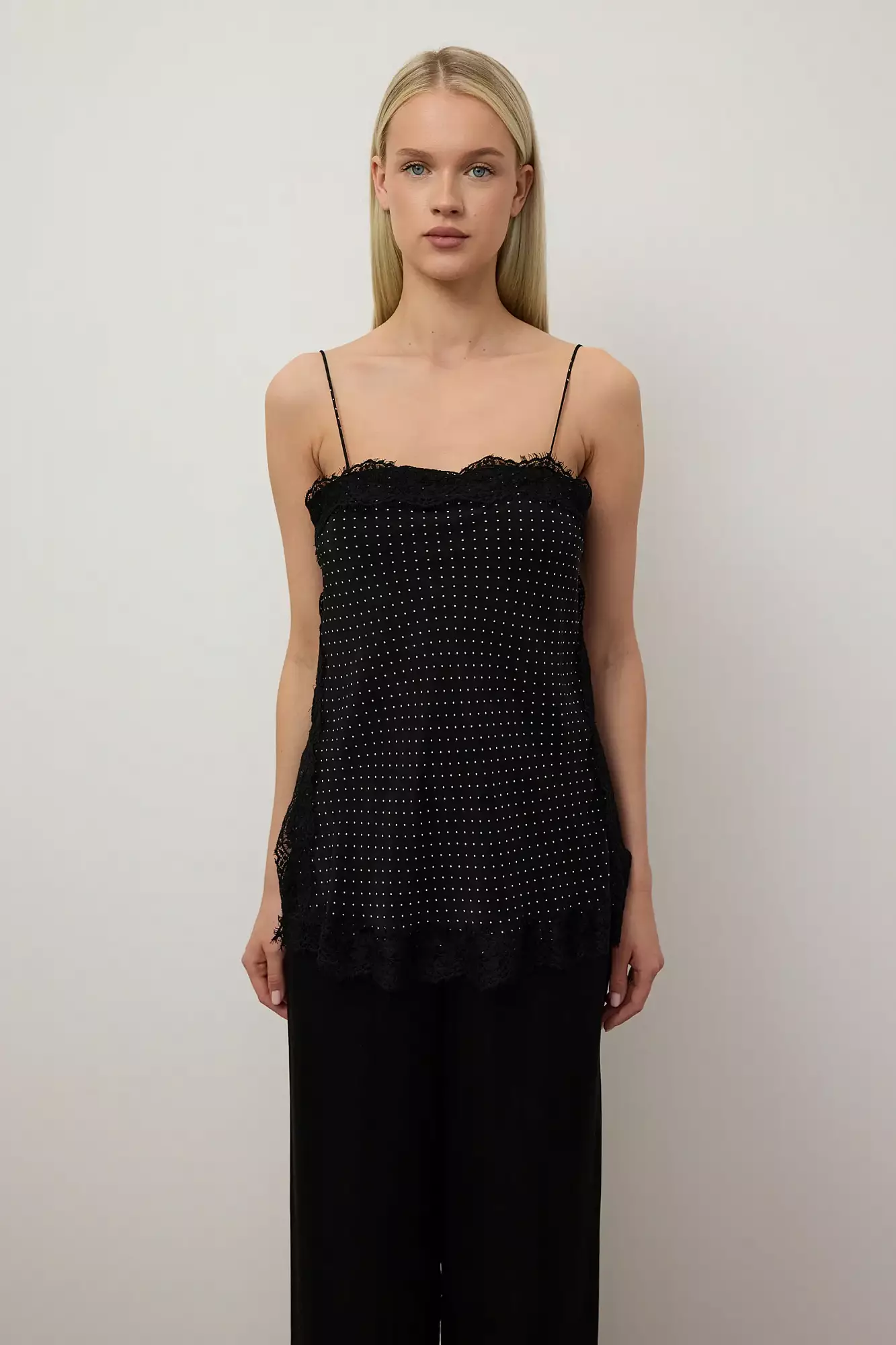 Топ (M (44RU), чёрный). Избражение № 1