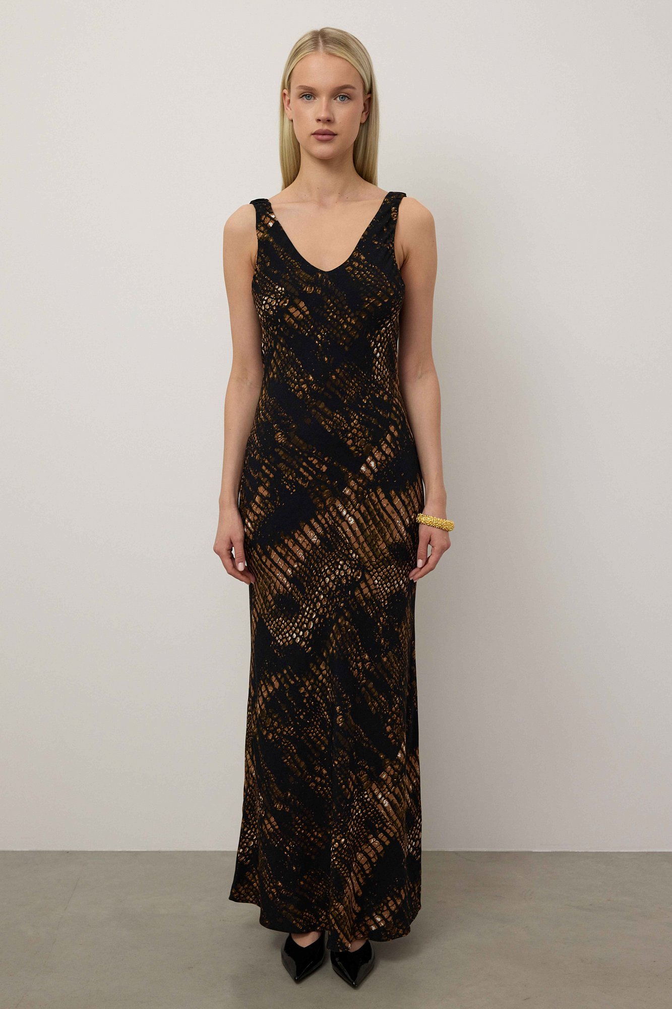 Платье (S (42RU), чёрный). Избражение № 1