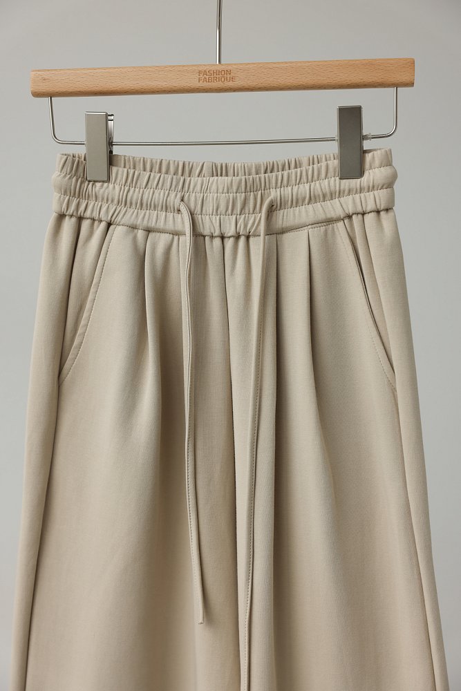 Костюм: брюки и худи (onesize (40-44RU), бежевый). Изображение № 5