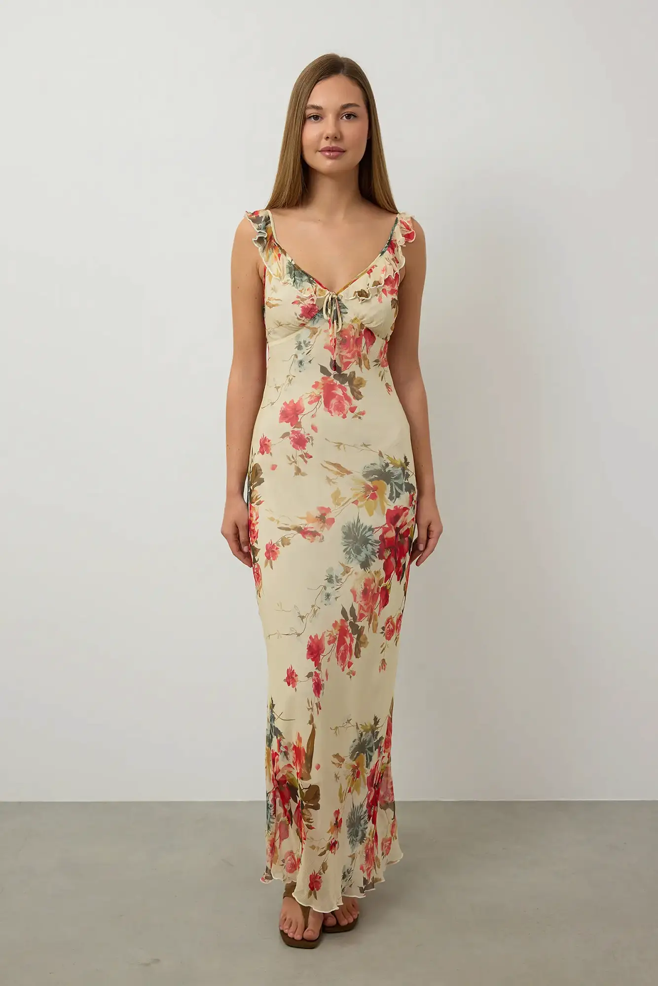 Платье  (S (42RU), светло-бежевый). Избражение № 1