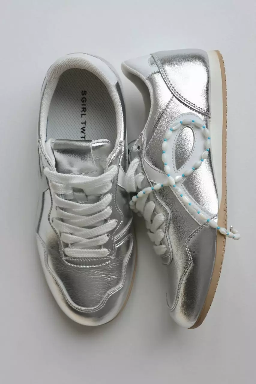 Кроссовки  (37 серебристый). Избражение № 1