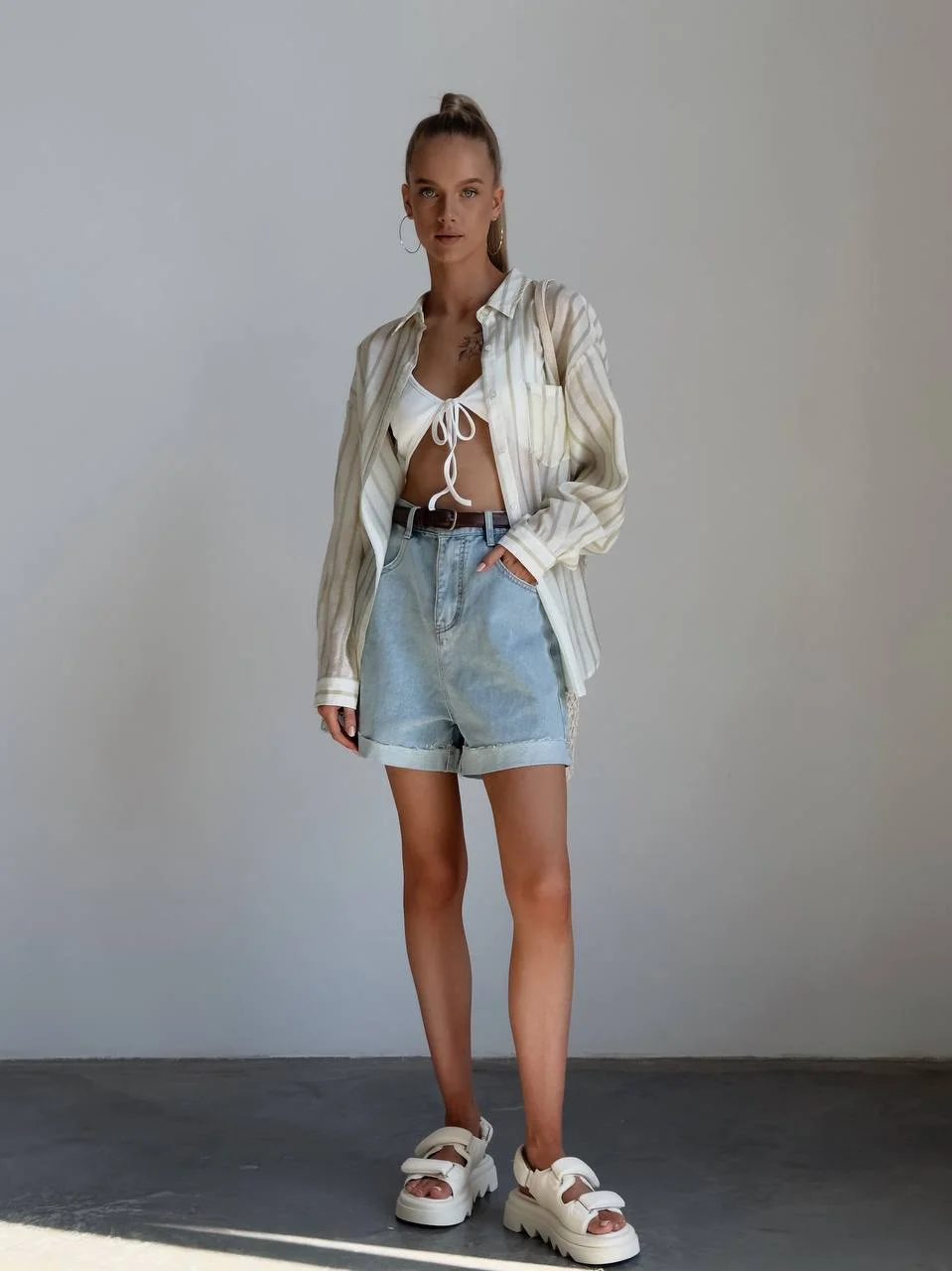 Топ (белый). Избражение № 1