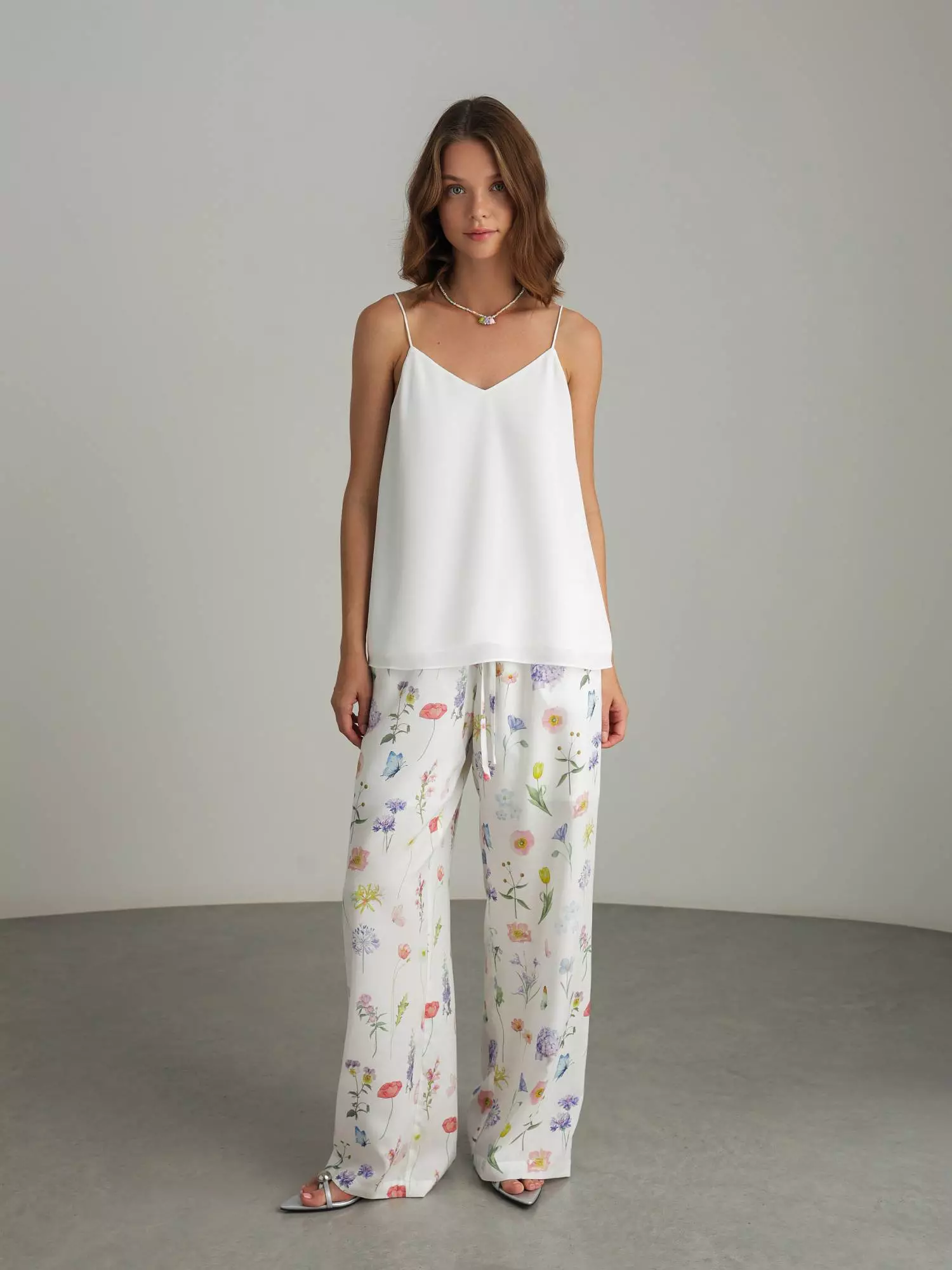 Брюки (S (42RU), белый). Избражение № 2