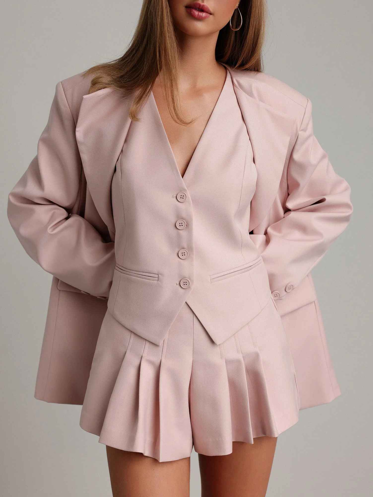 Жилет (L (46RU), бледно-розовый). Избражение № 3