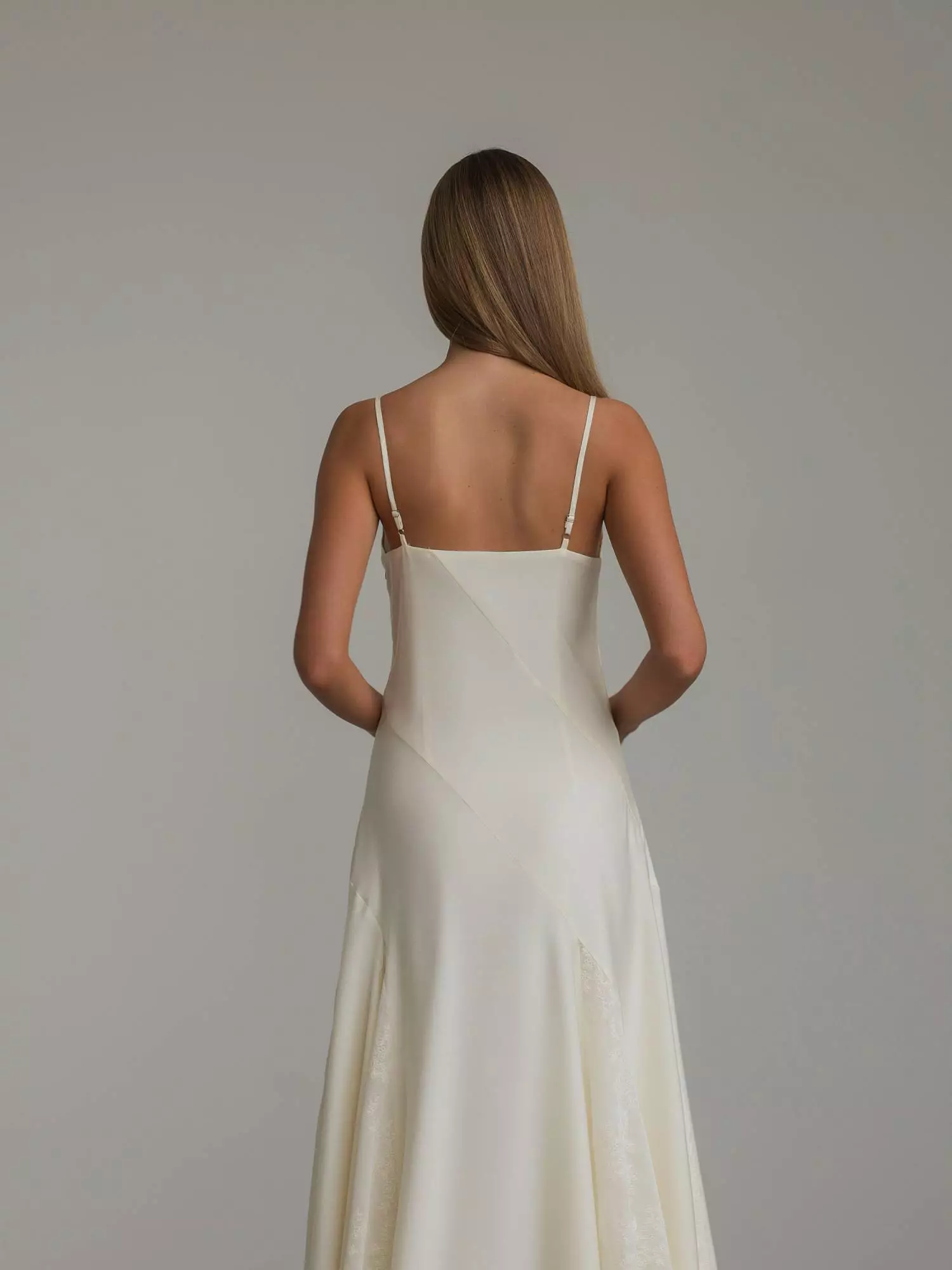 Платье  (S (42RU), светло-бежевый). Избражение № 6