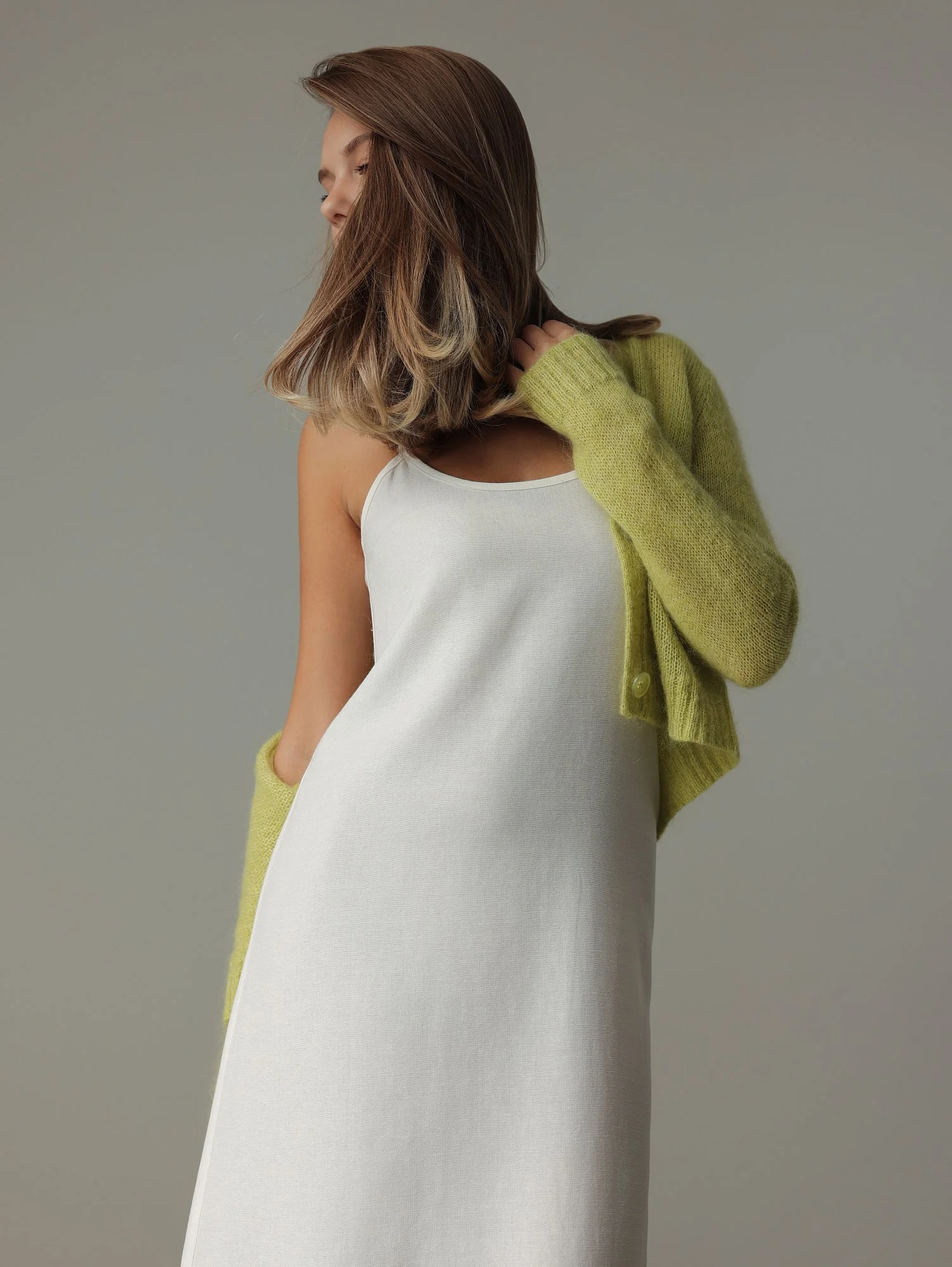 Платье (M (42), белый). Избражение № 3