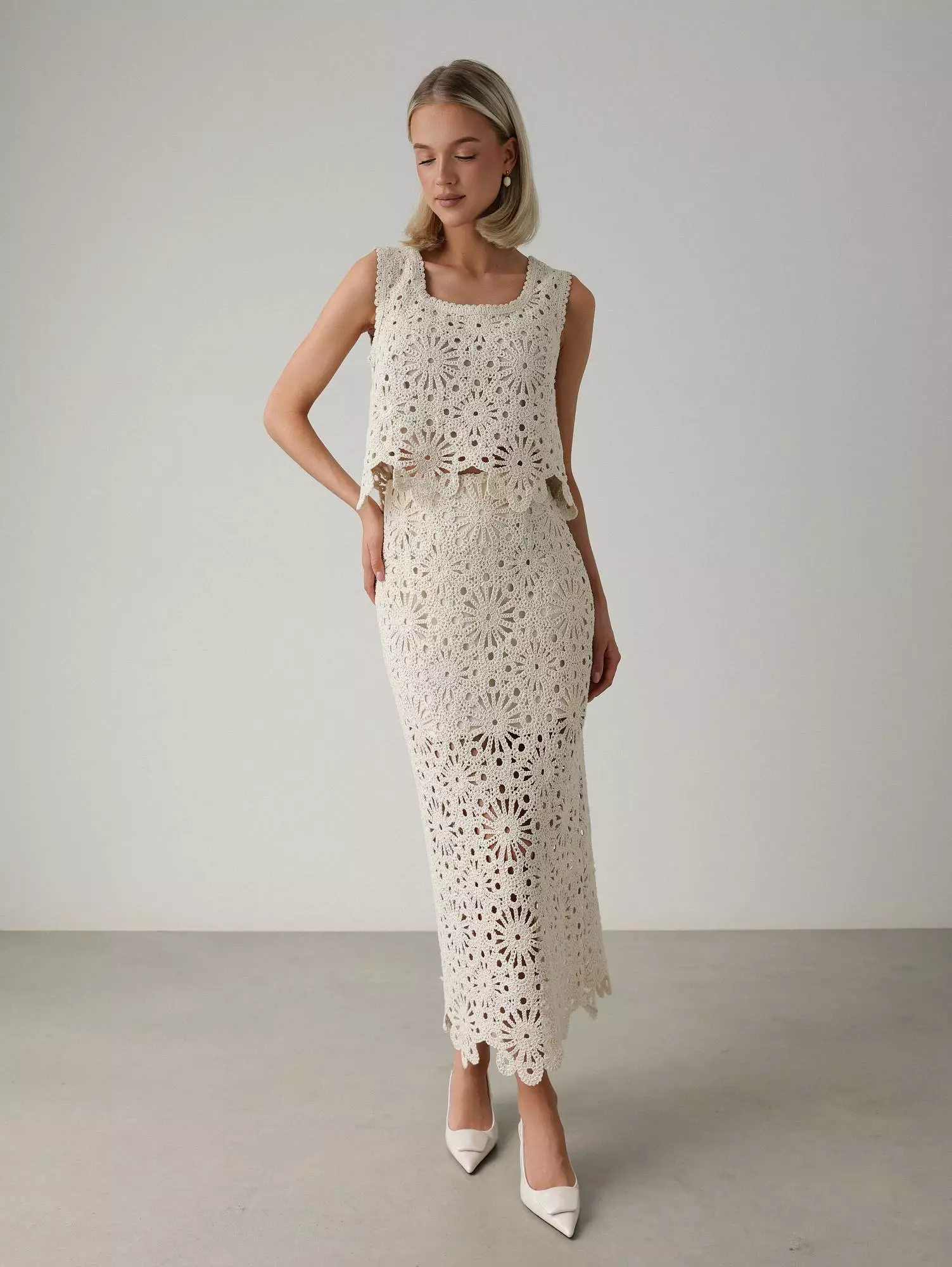 Костюм: топ и юбка (S (42RU), светло-бежевый). Избражение № 1