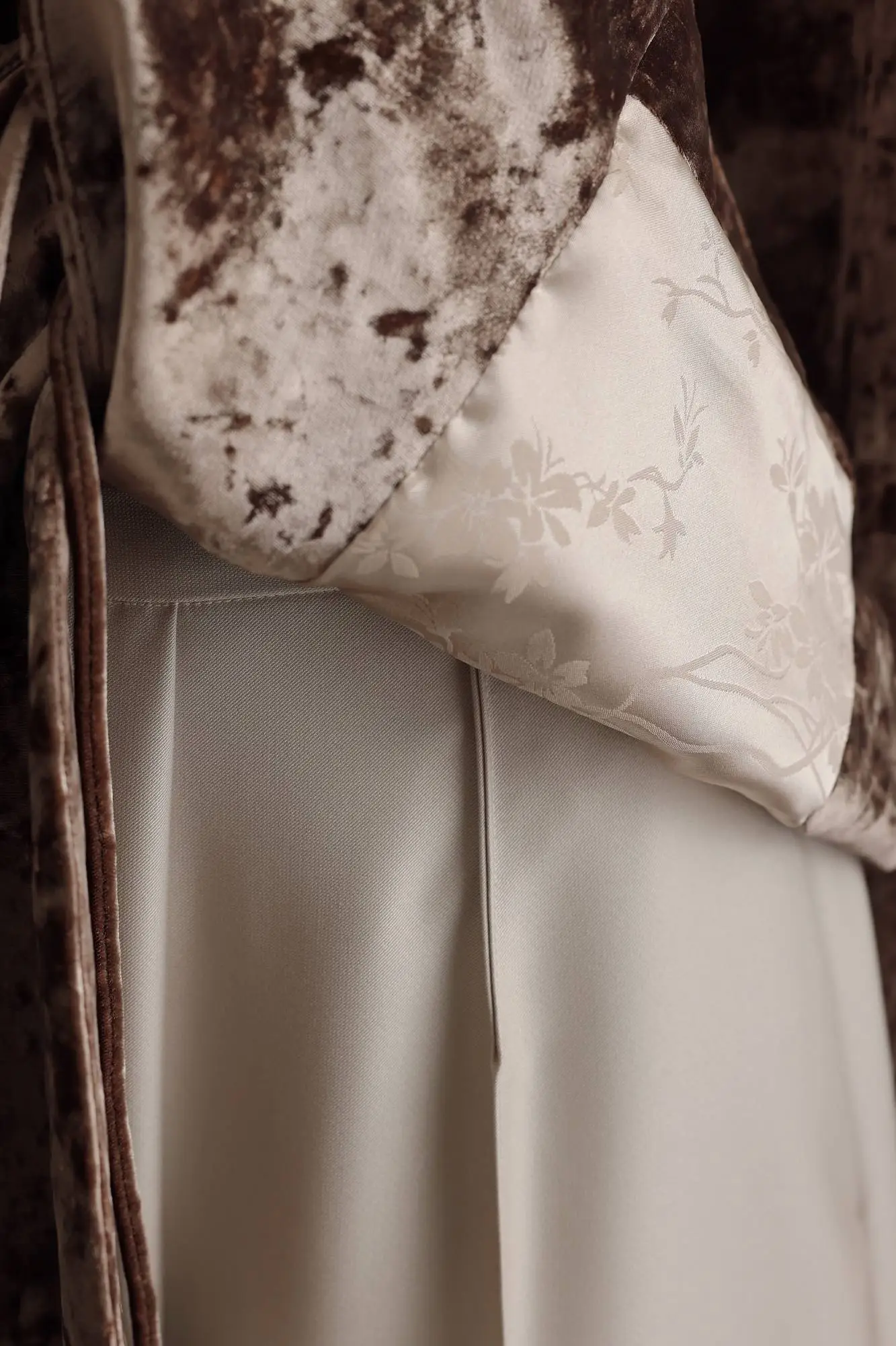 Брюки (S (42RU), светло-серый). Избражение № 2