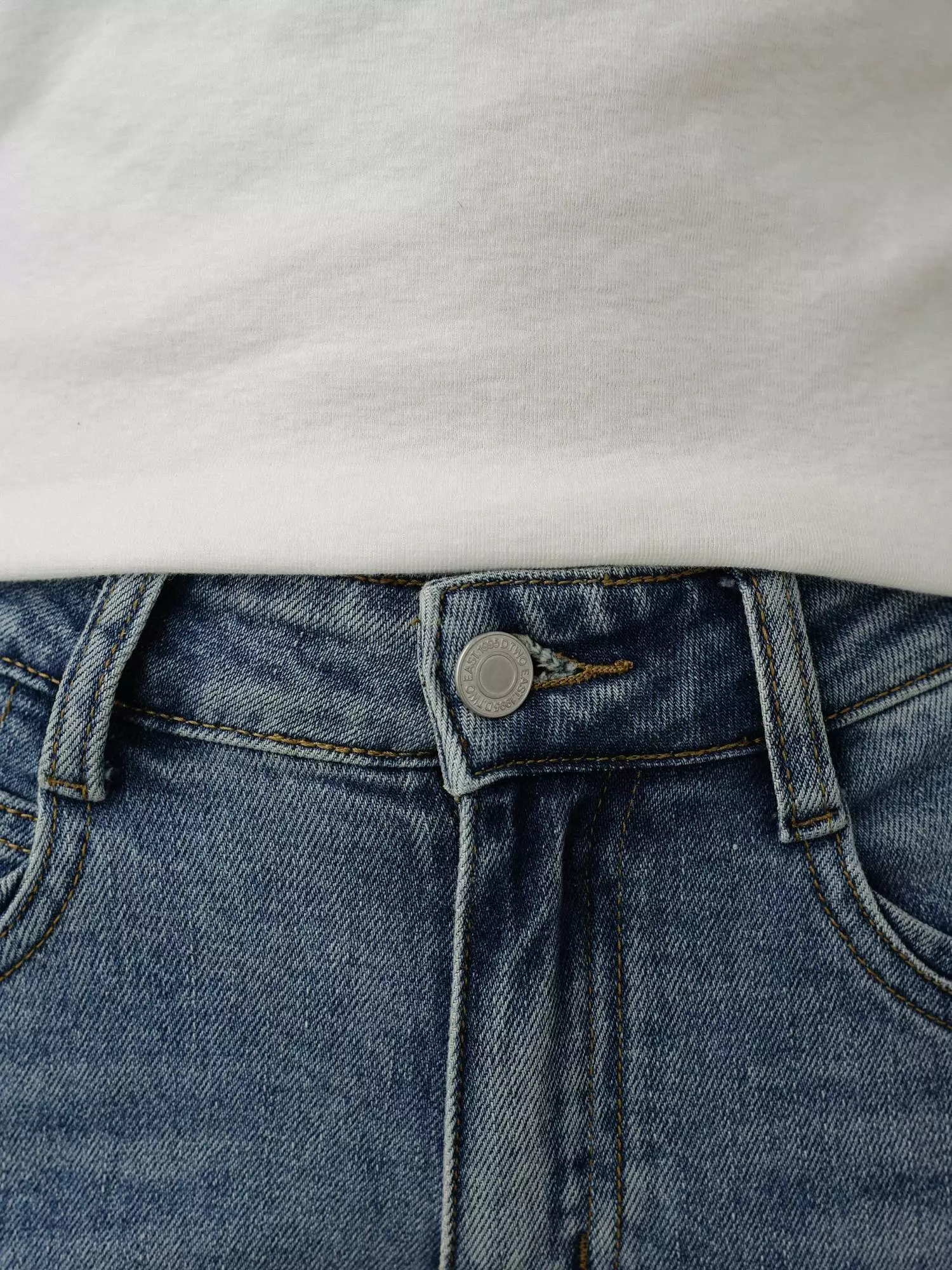 Джинсы (M (44RU), светло-синий). Избражение № 3