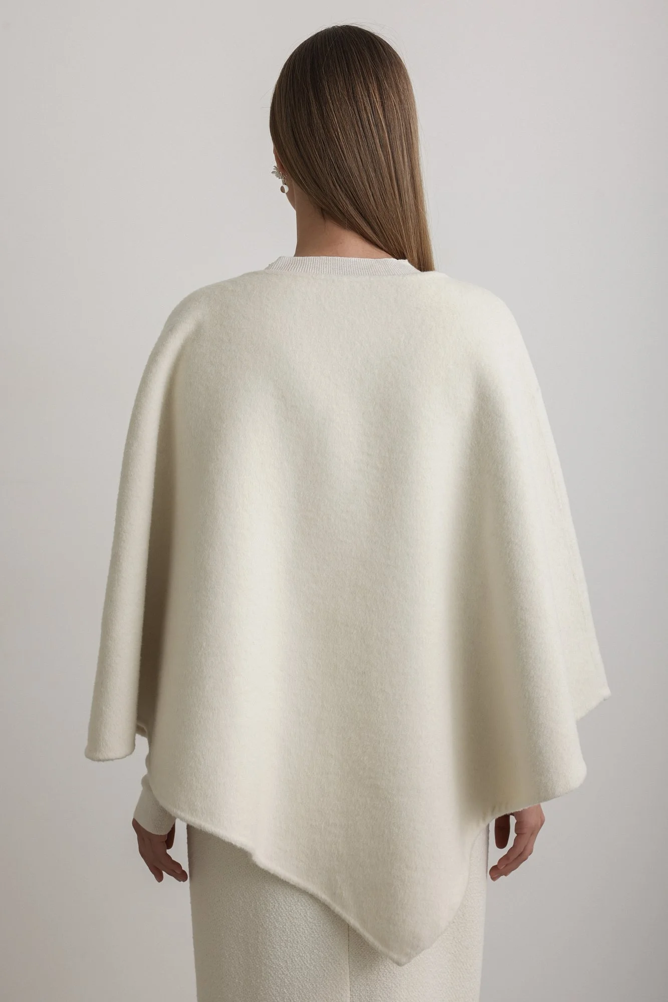 Накидка (M (44RU) молочный). Избражение № 3