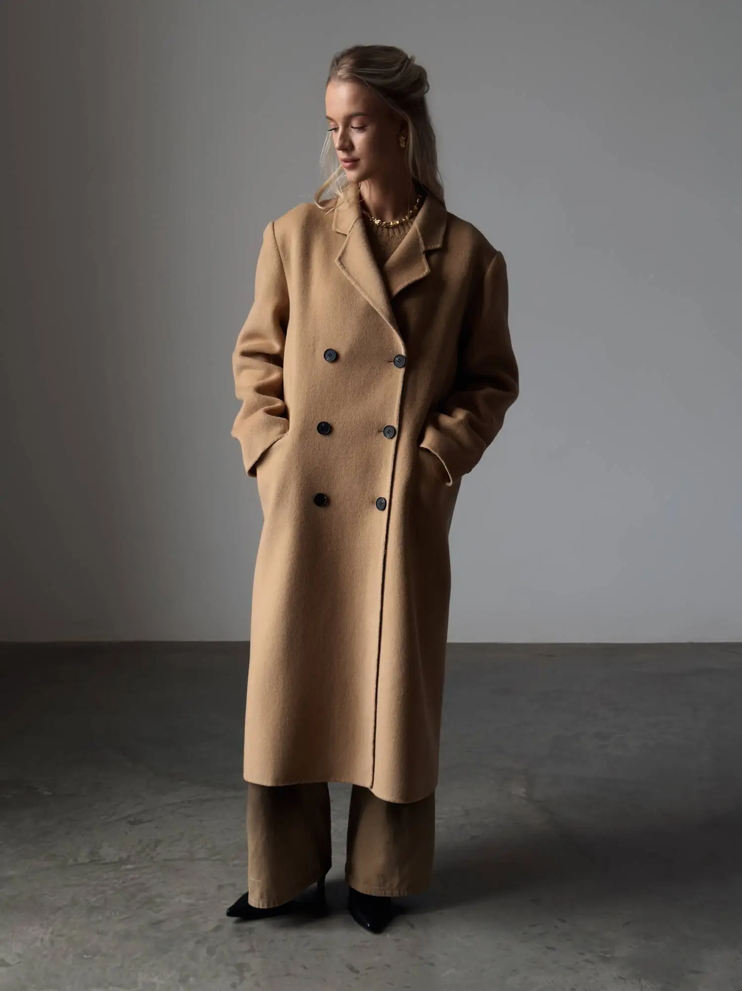 пальто (бежевый). Избражение № 1