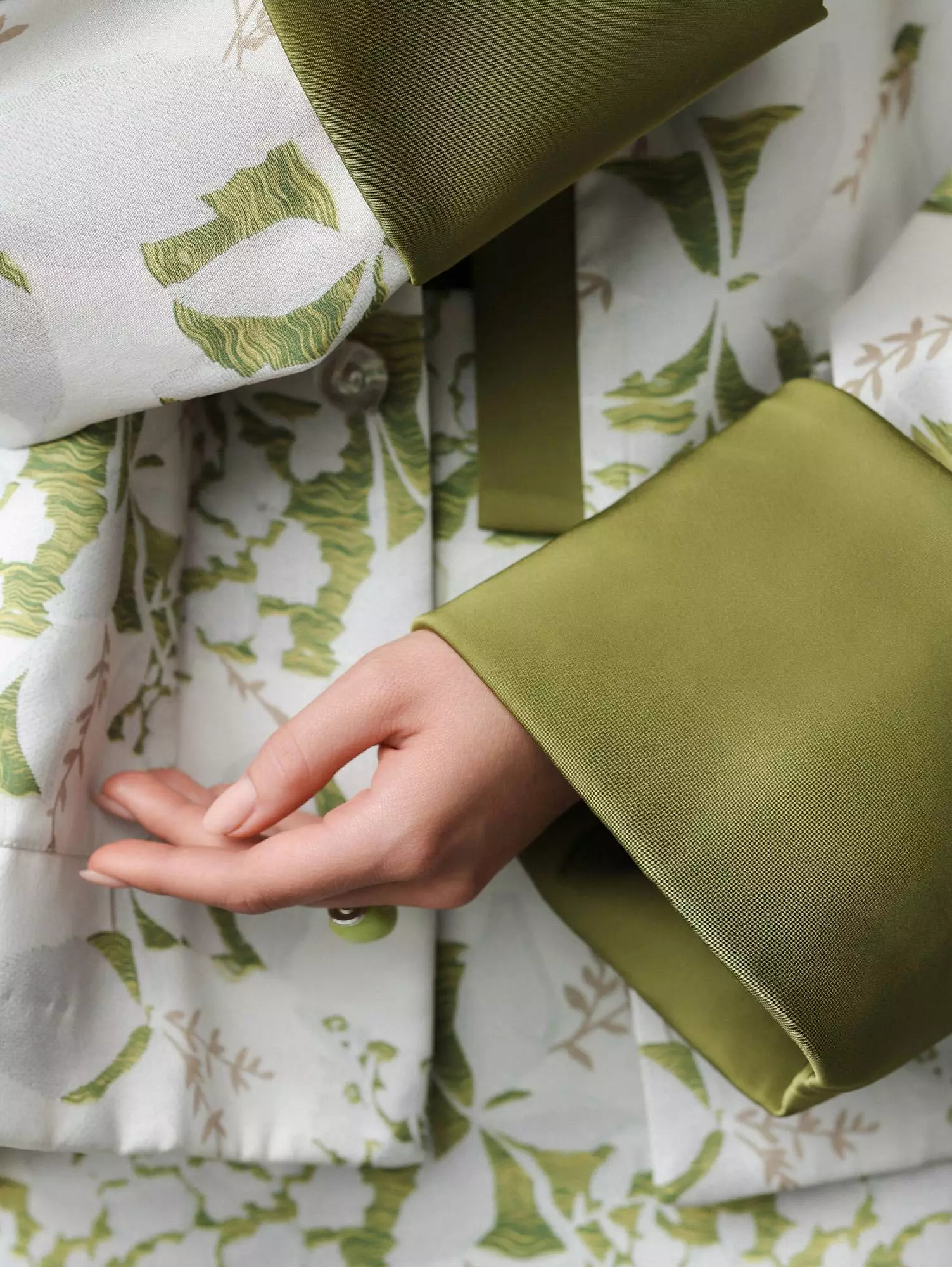 Жакет (M (44RU), серая олива). Избражение № 5