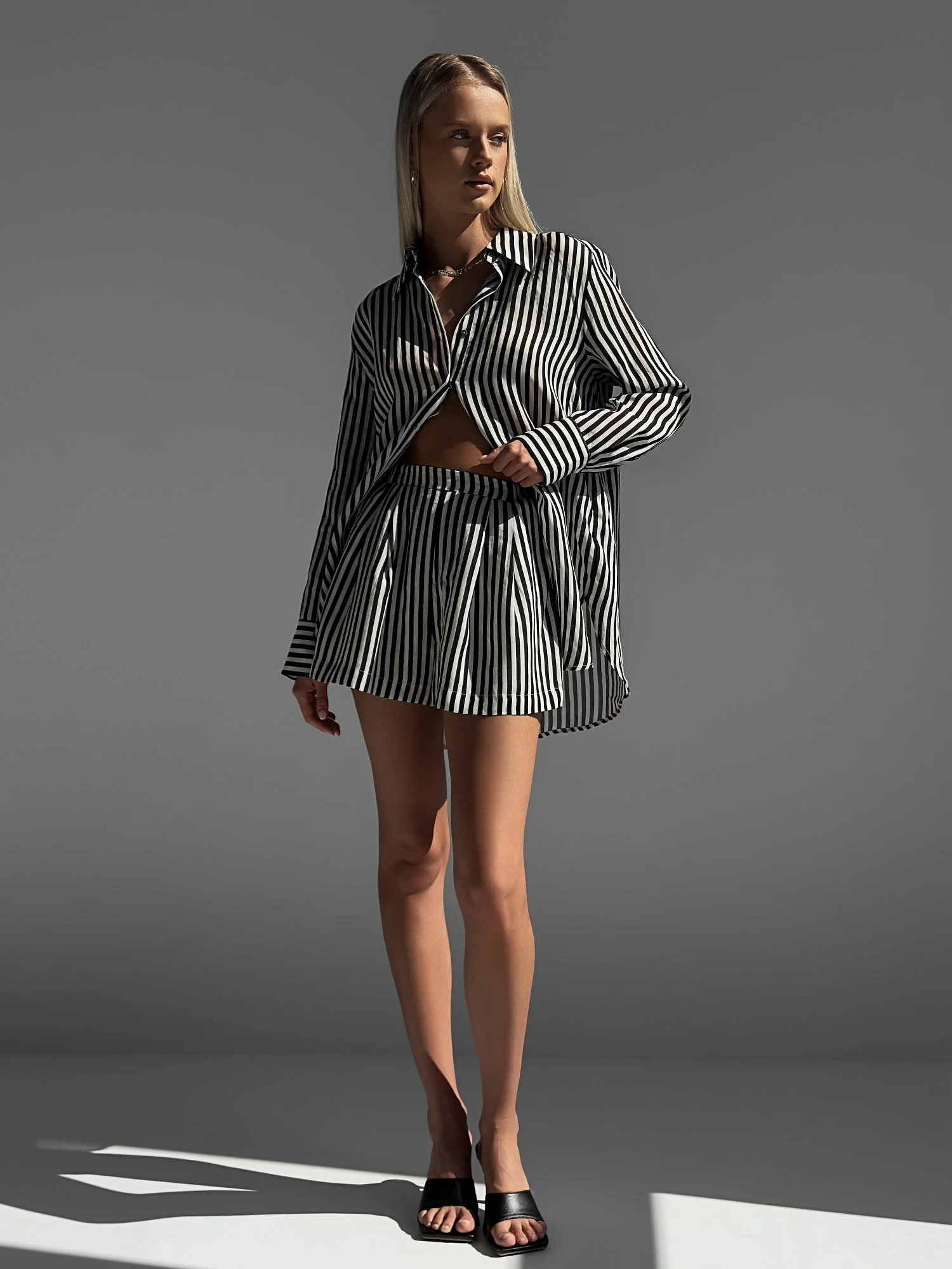 шорты (L (46), чёрный). Избражение № 2