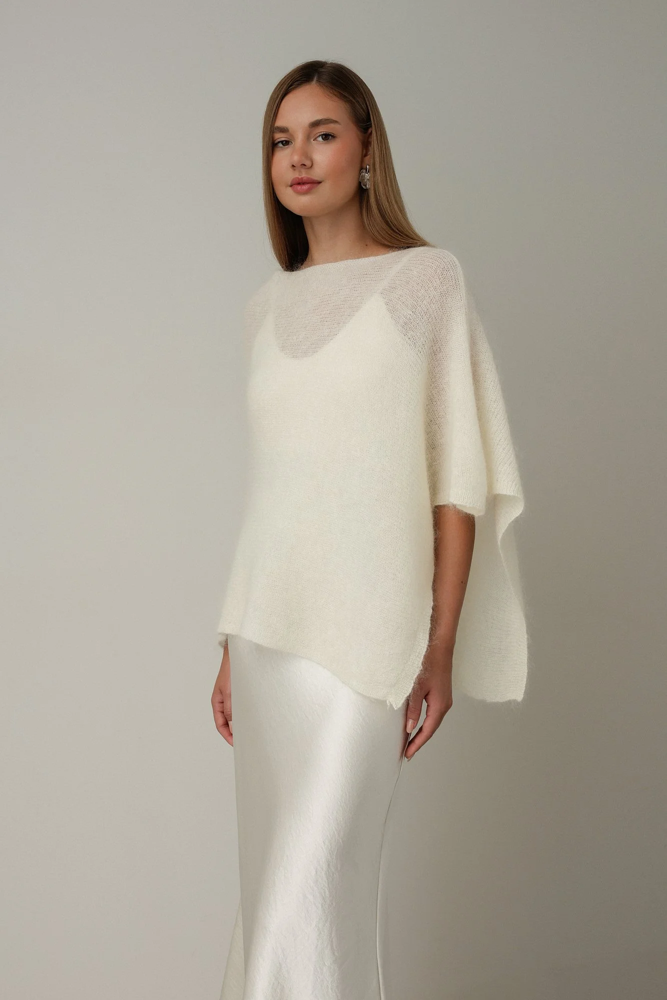 Накидка (onesize (42-46RU) молочный). Избражение № 1