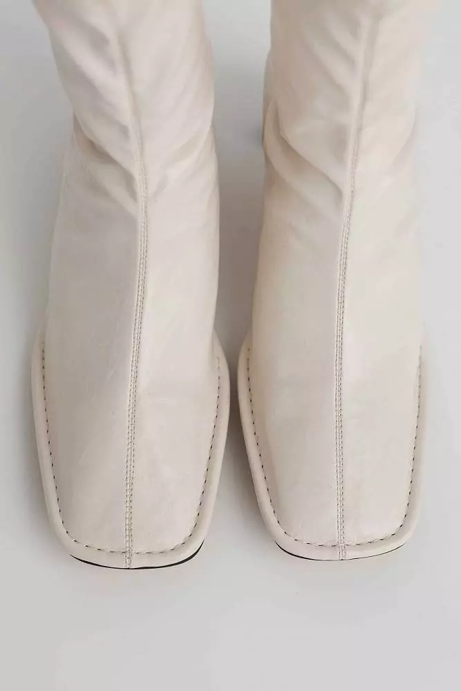 Ботильоны (37, молочный). Изображение № 4