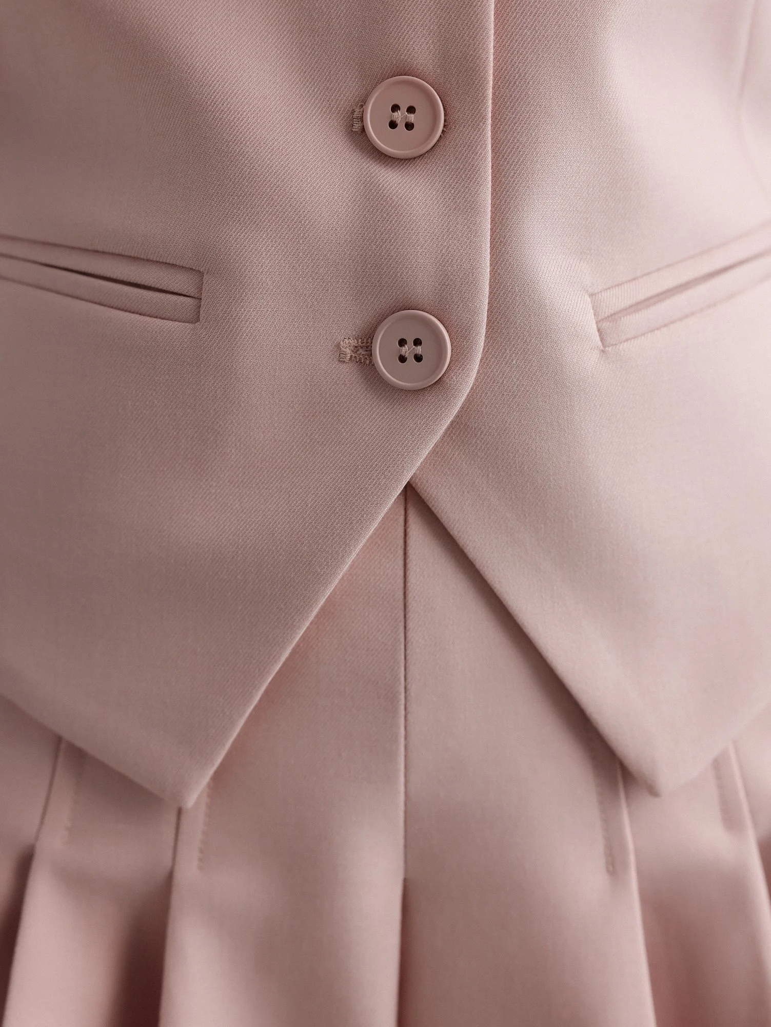 Жилет (L (46RU), бледно-розовый). Избражение № 2