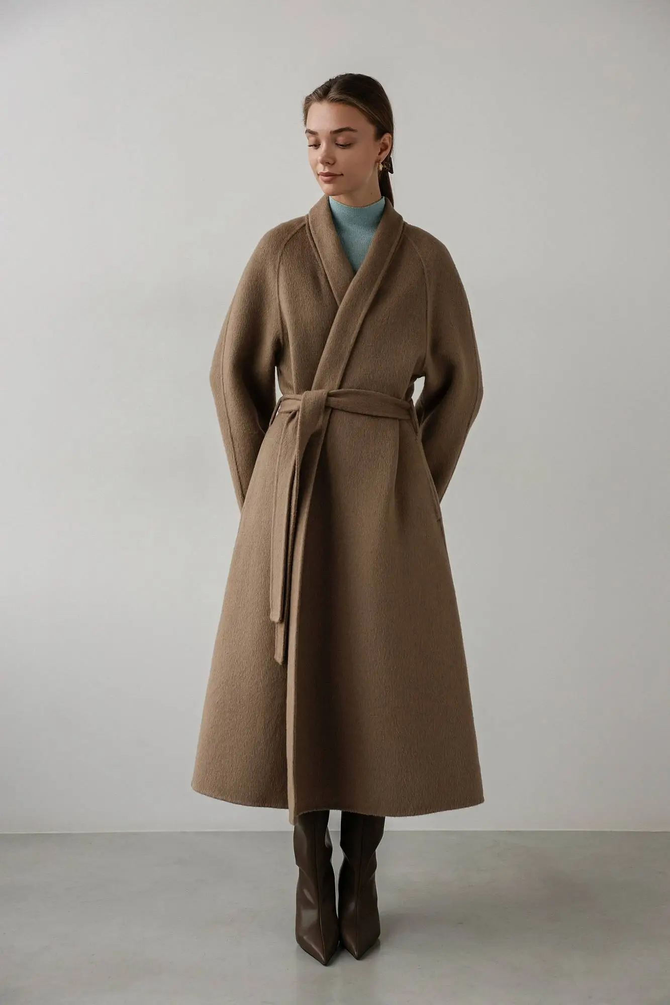 Пальто (onesize (42-46RU) бледно-коричневый). Избражение № 1