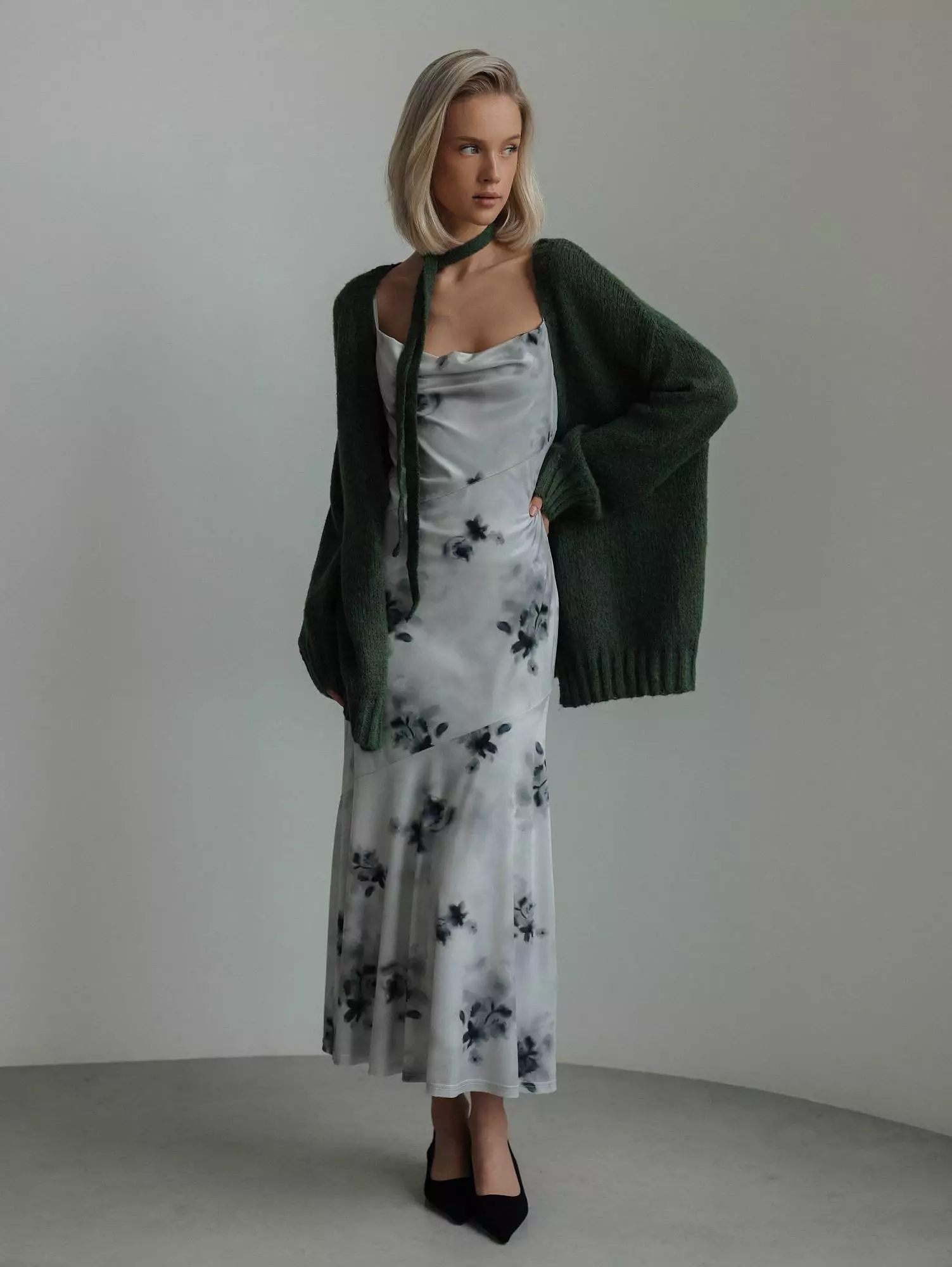 Платье (L (46), светло-серый). Избражение № 1