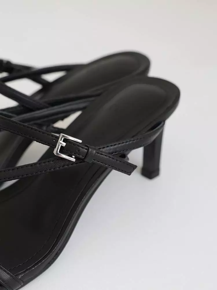 Босоножки (36, чёрный). Изображение № 2