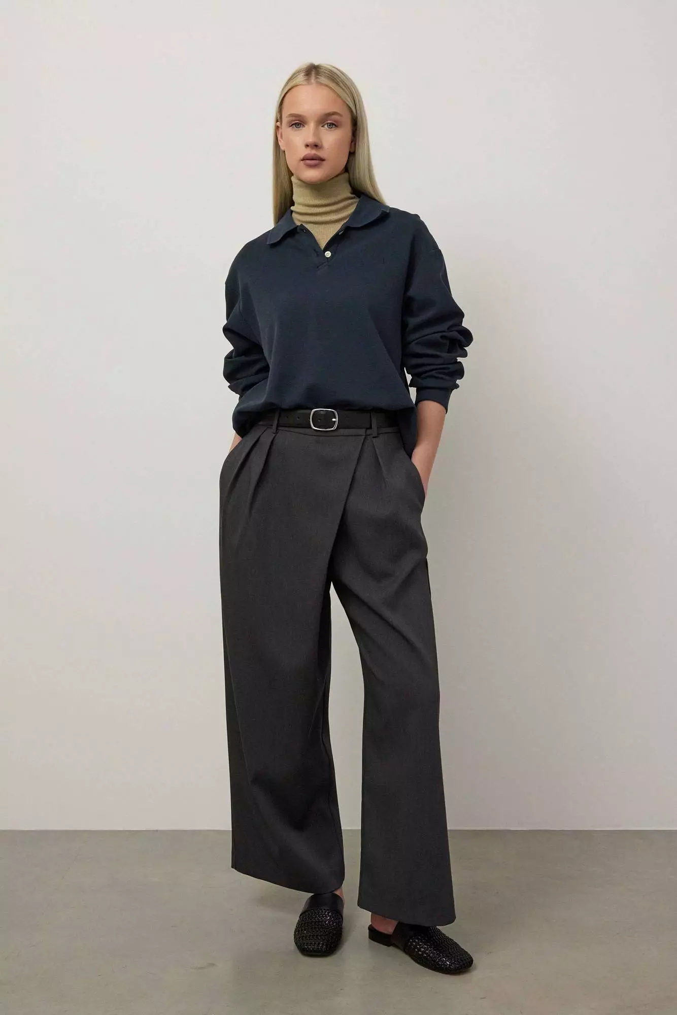 Брюки (S (42RU) серый). Избражение № 1