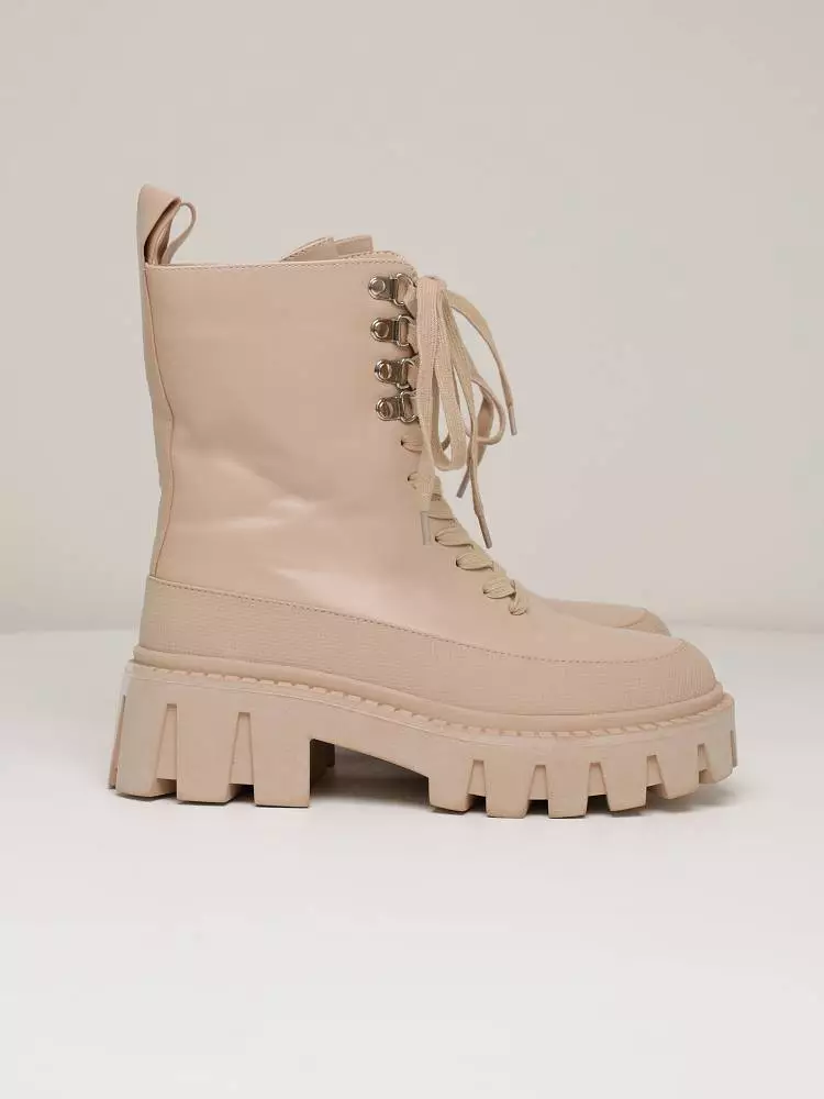 Ботинки (38 бежевый). Изображение № 1