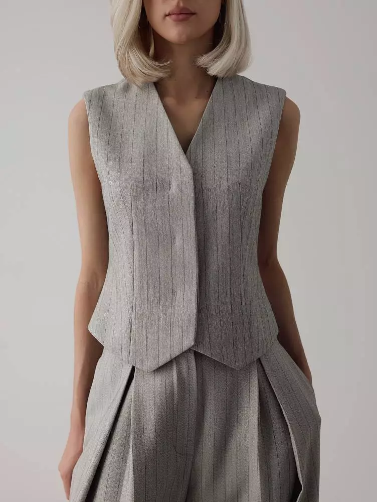 Жилет (S (42RU) серый). Изображение № 1