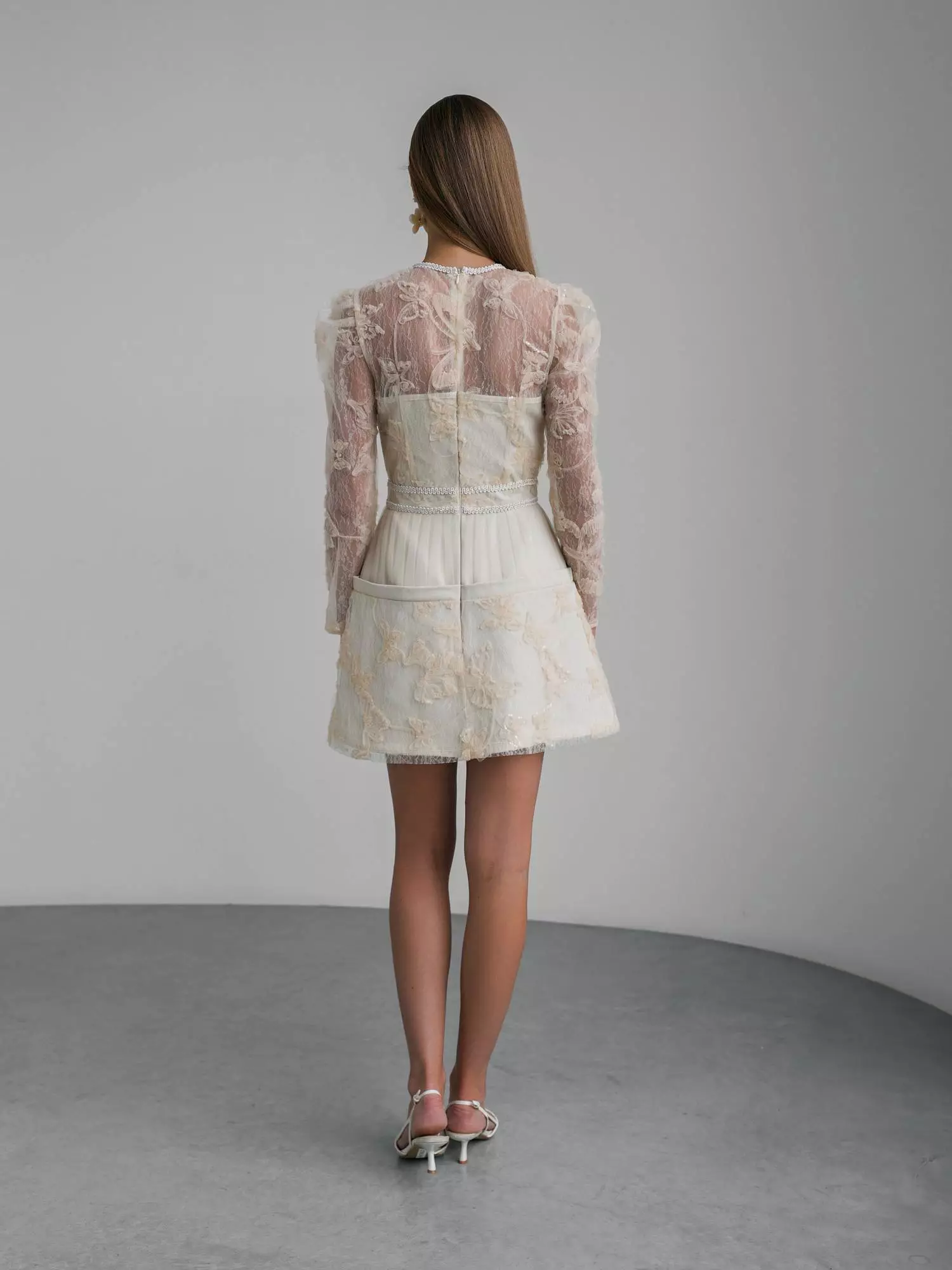 Платье (S (40RU), светло-бежевый). Избражение № 7