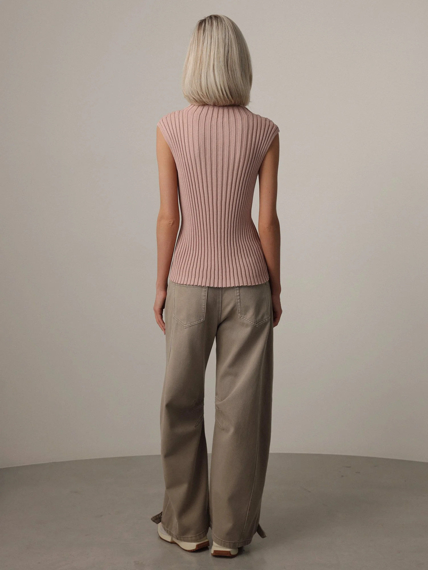 Джинсы (M (44RU), серо-коричневый). Избражение № 5