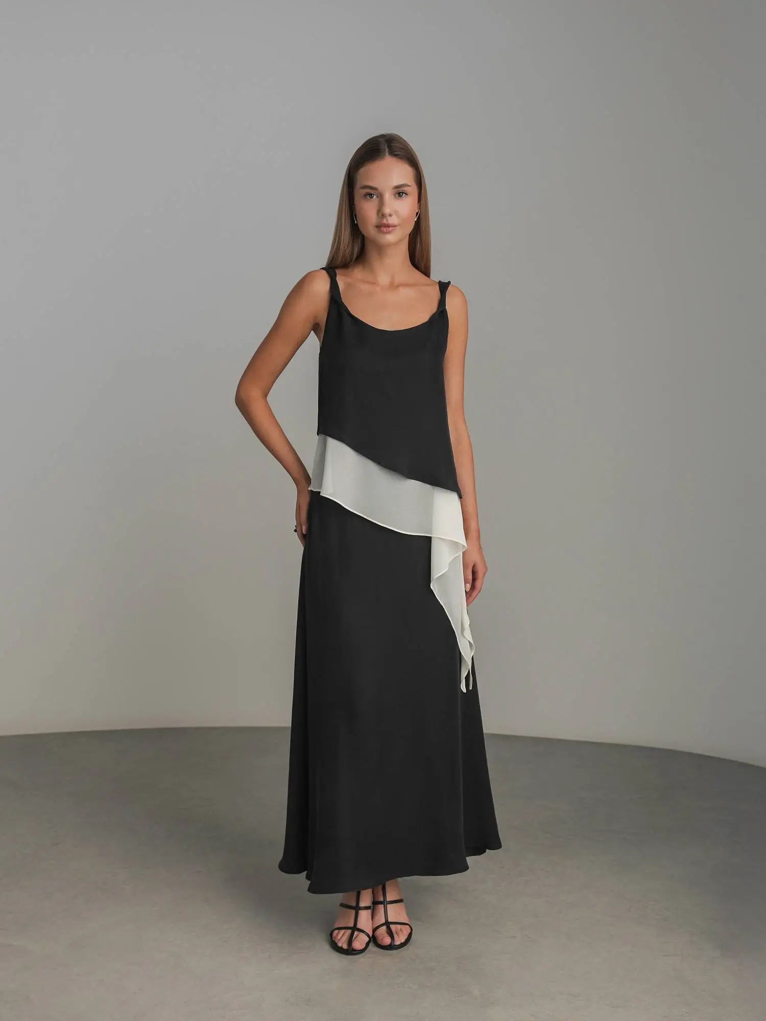 Топ (L (46RU) чёрный). Избражение № 2