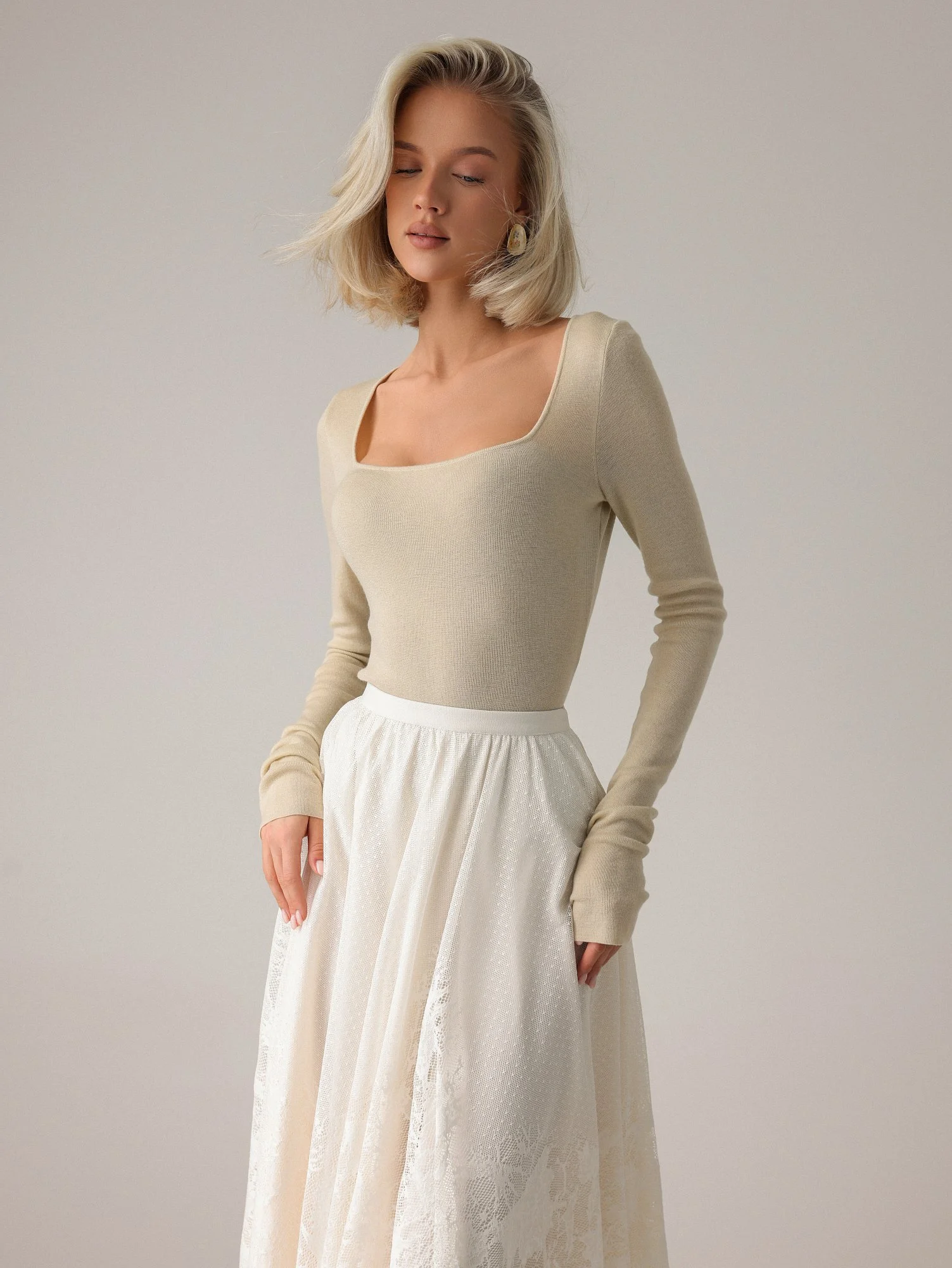 Джемпер (onesize (42-46RU), бежевый). Избражение № 1