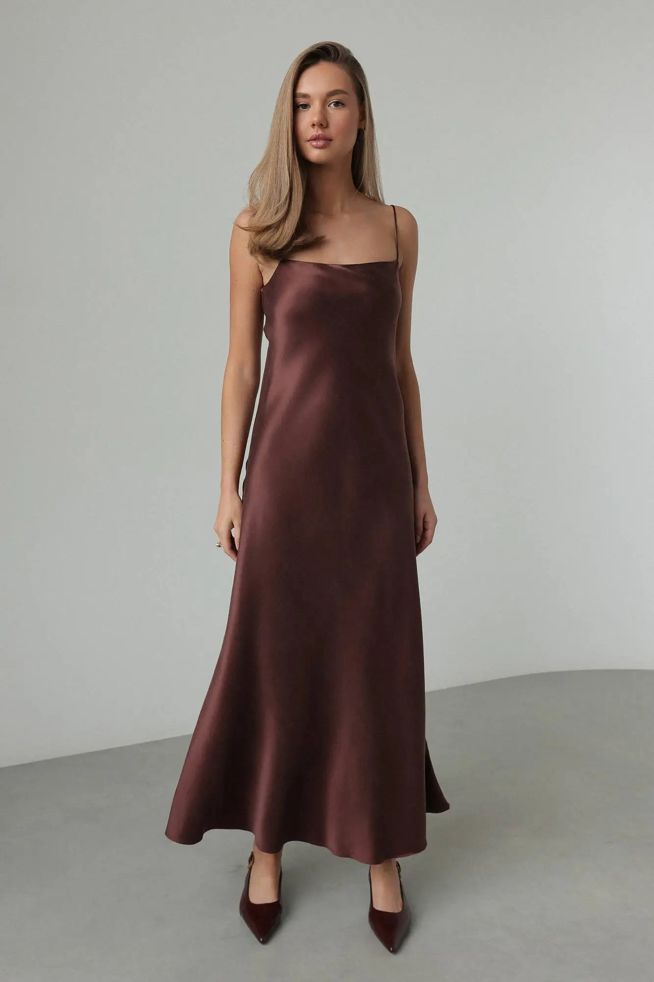 Платье  (M (44RU), красно-коричневый). Избражение № 1