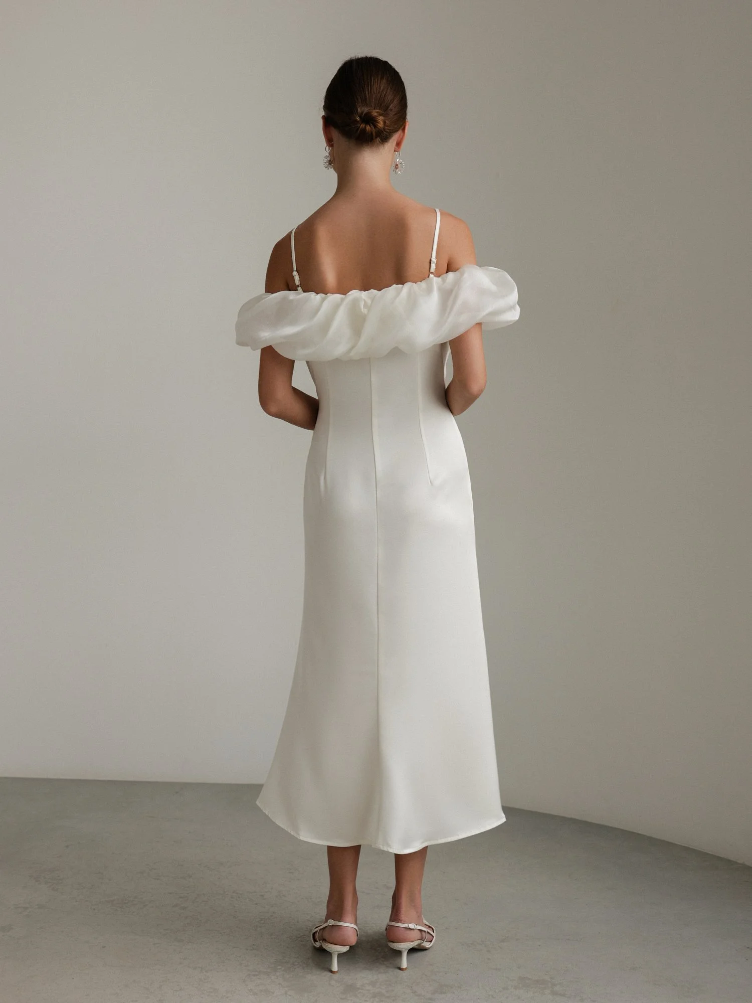 Платье (S (42RU), молочный). Избражение № 5