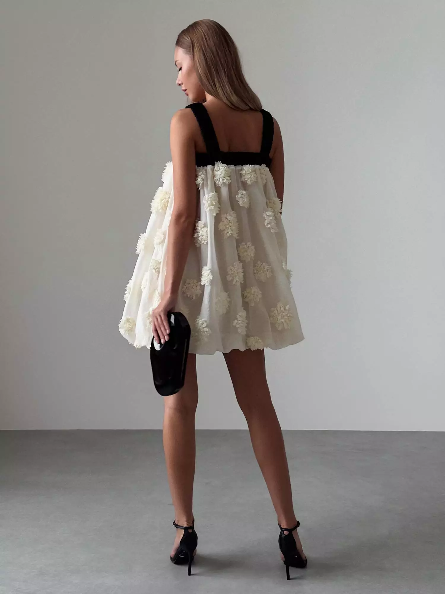 Платье (M (44), светло-бежевый). Избражение № 5