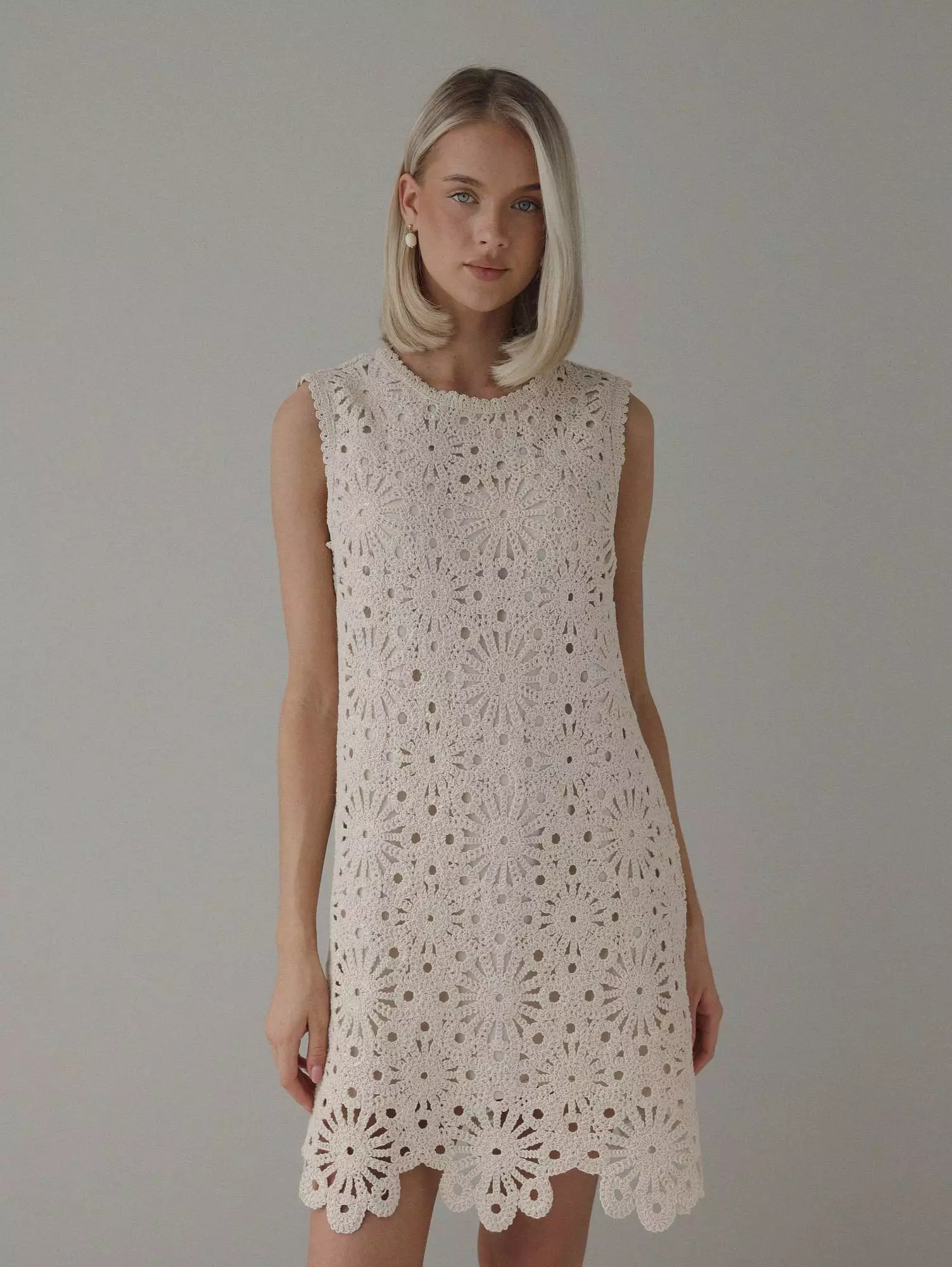 Платье  (L (46RU), светло-бежевый). Избражение № 1