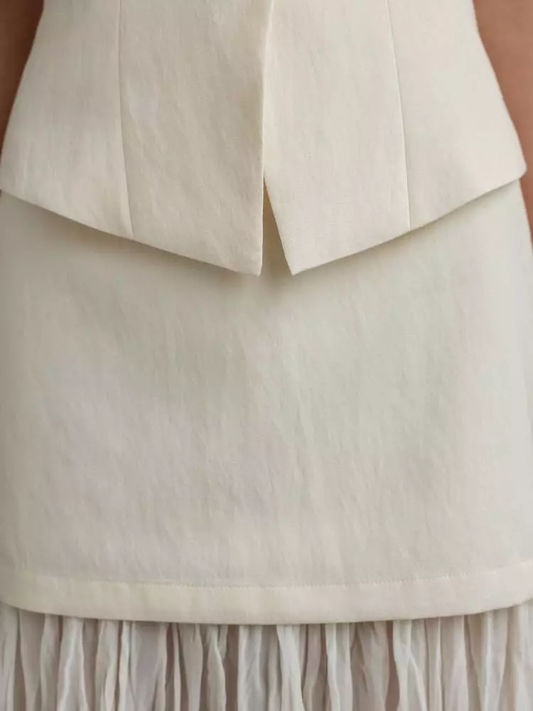 Костюм: жилет и юбка (S (42RU), светло-бежевый). Изображение № 5