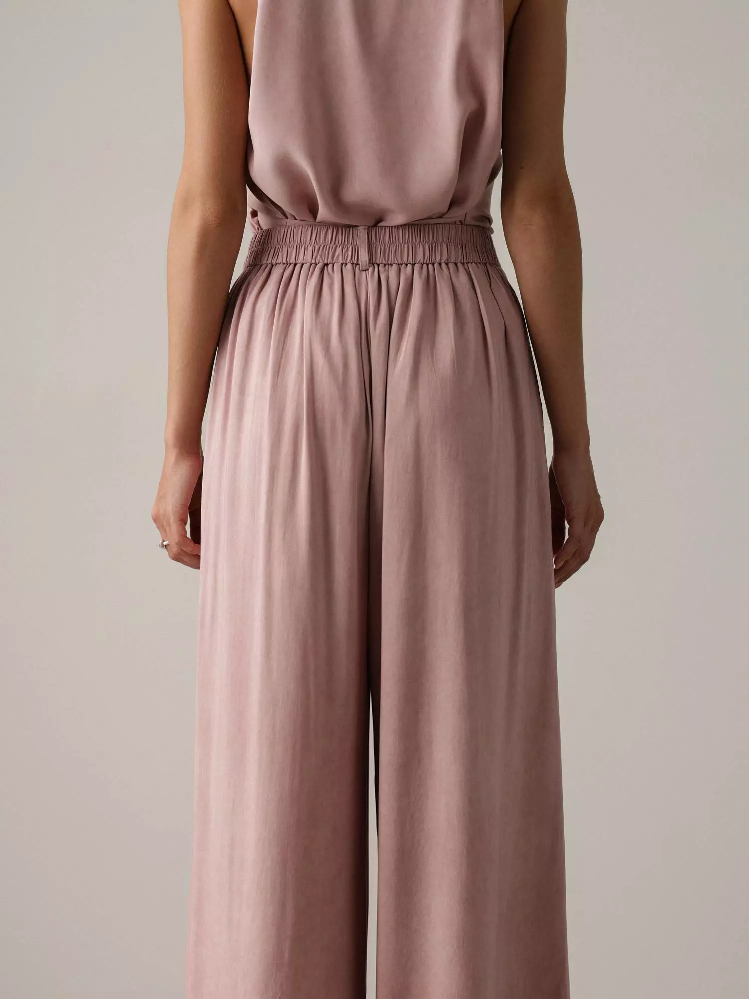 Костюм: топ и брюки (S (42RU), пыльно-розовый). Избражение № 7