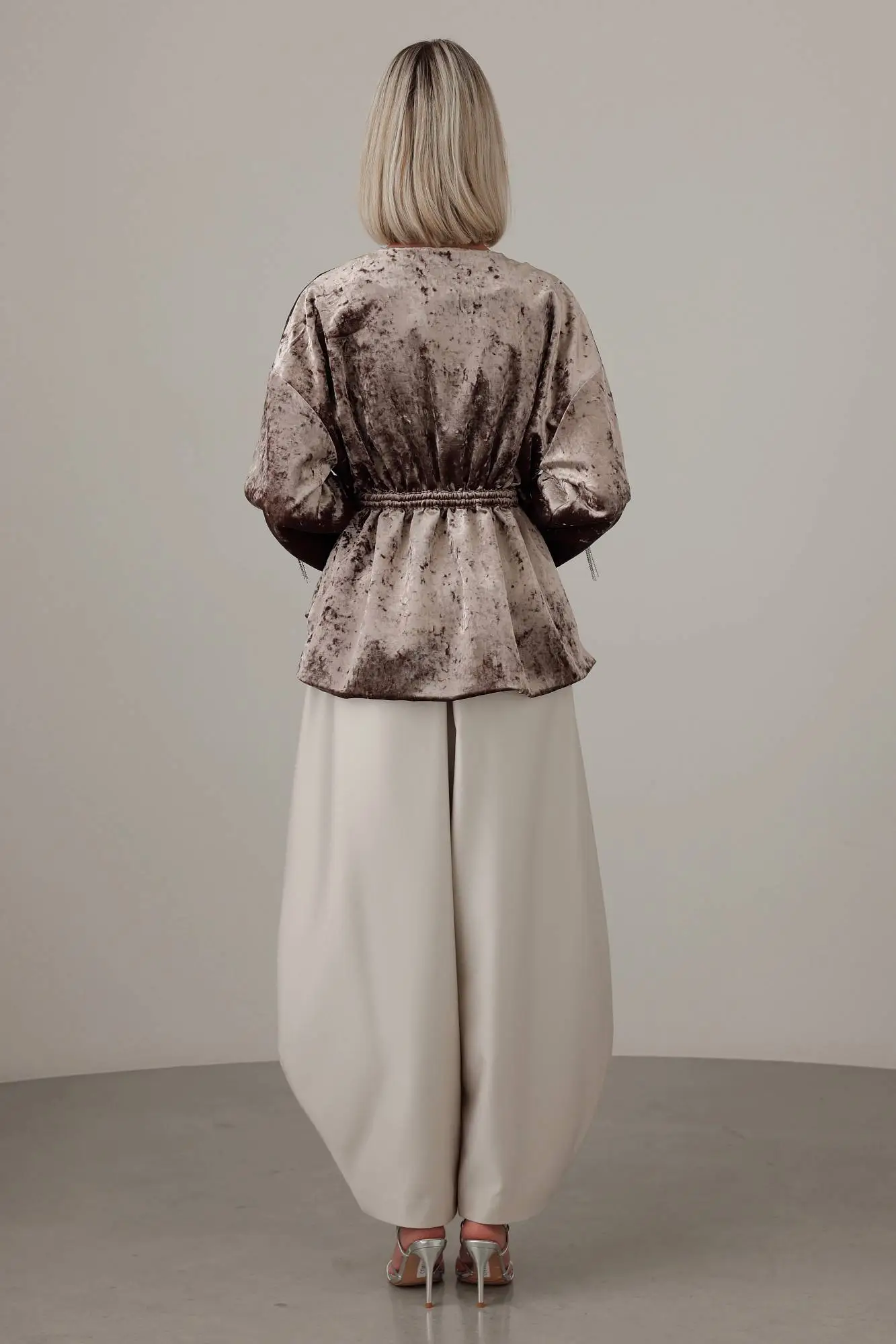 Брюки (S (42RU), светло-серый). Избражение № 3