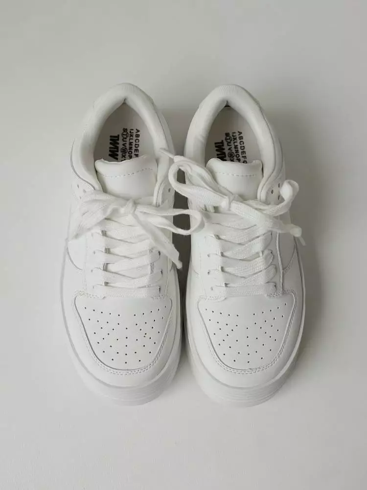 кеды (37, белый). Изображение № 1