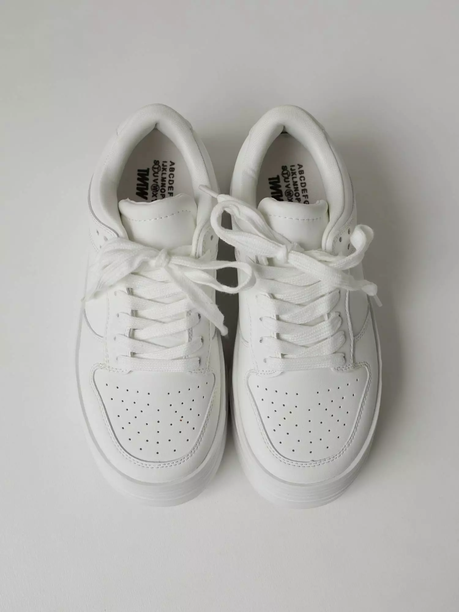 кеды (37, белый). Избражение № 1