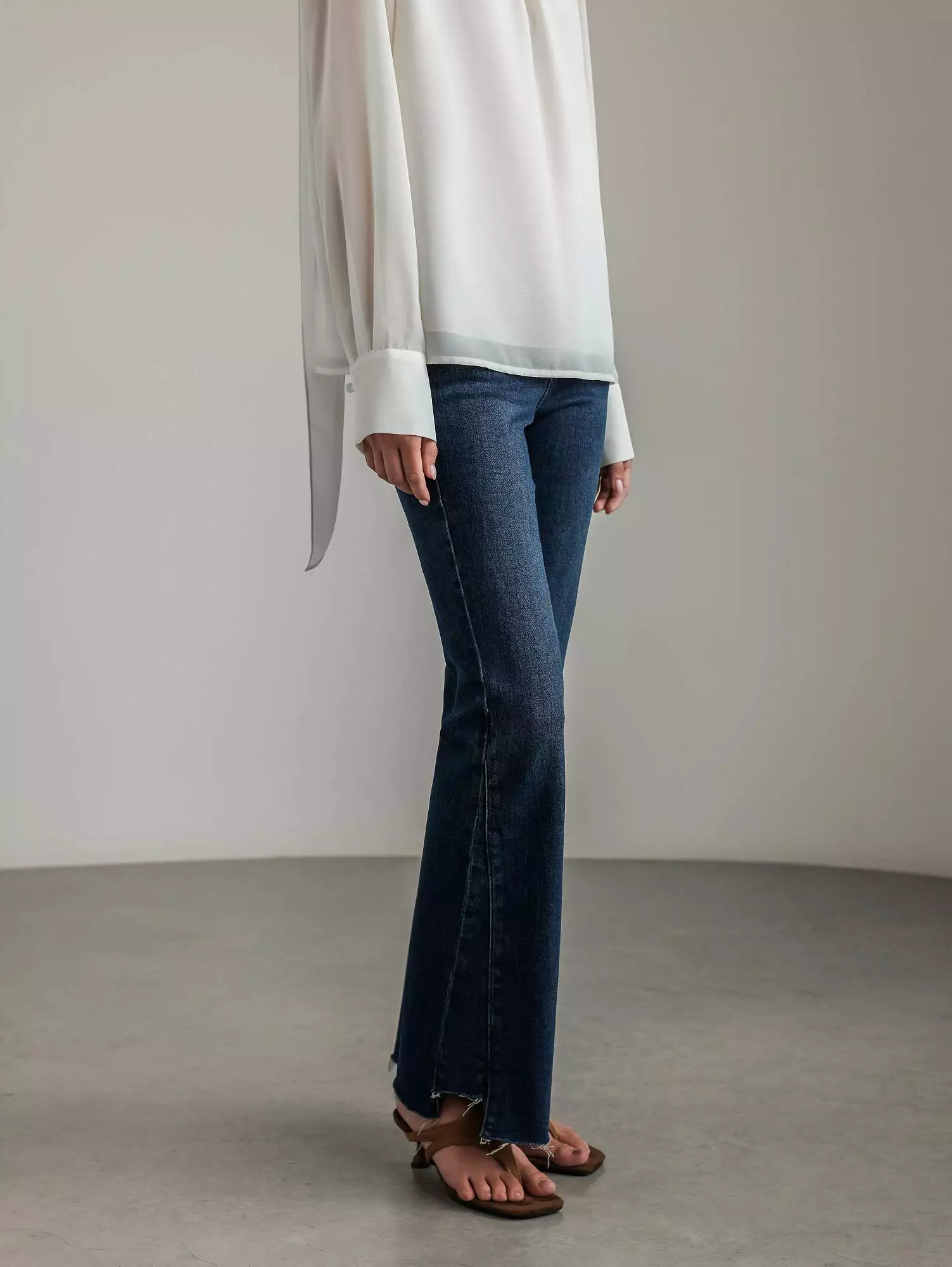 Джинсы (L (46RU), тёмно-синий). Избражение № 2