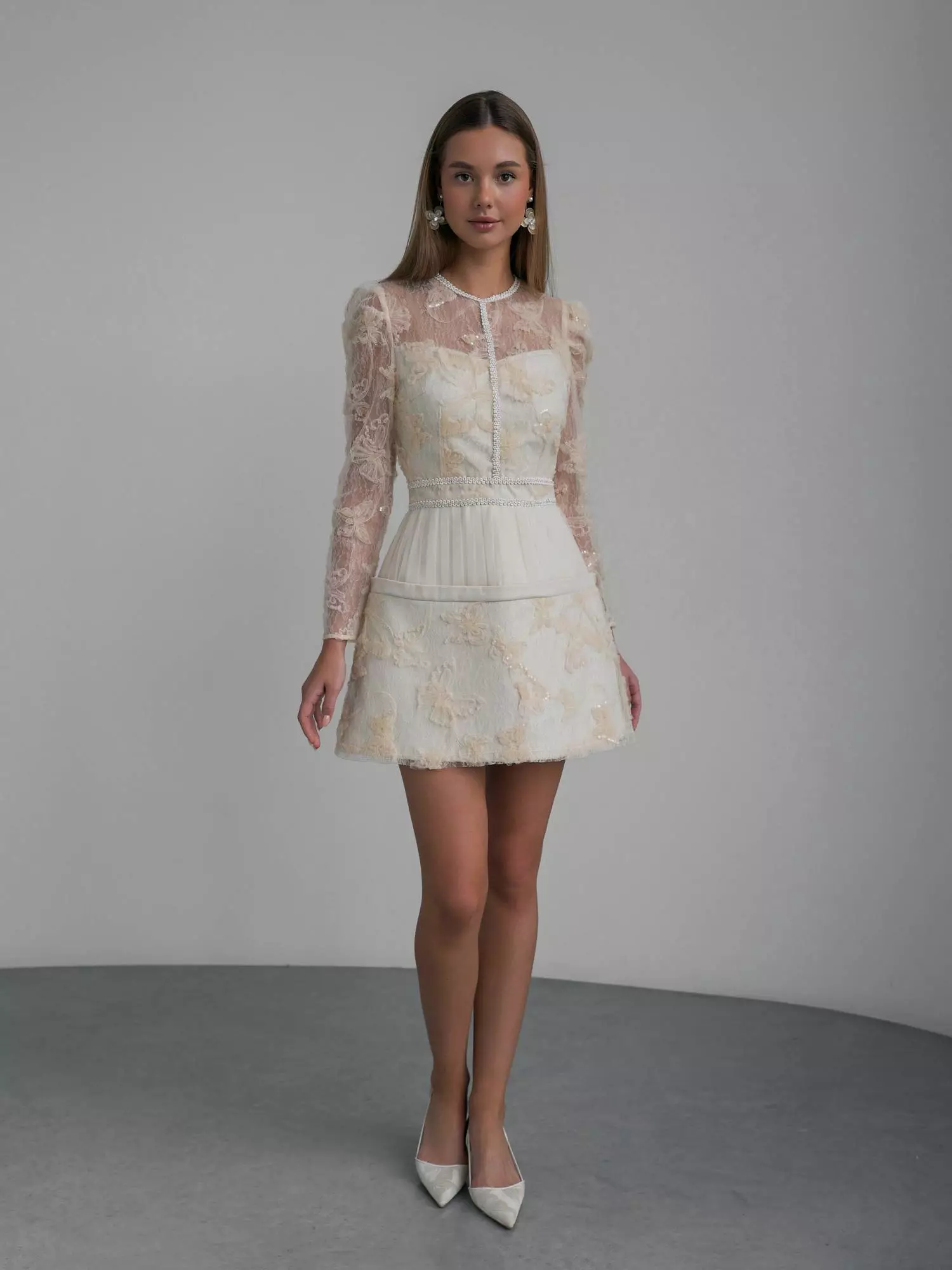 Платье (S (40RU), светло-бежевый). Избражение № 2