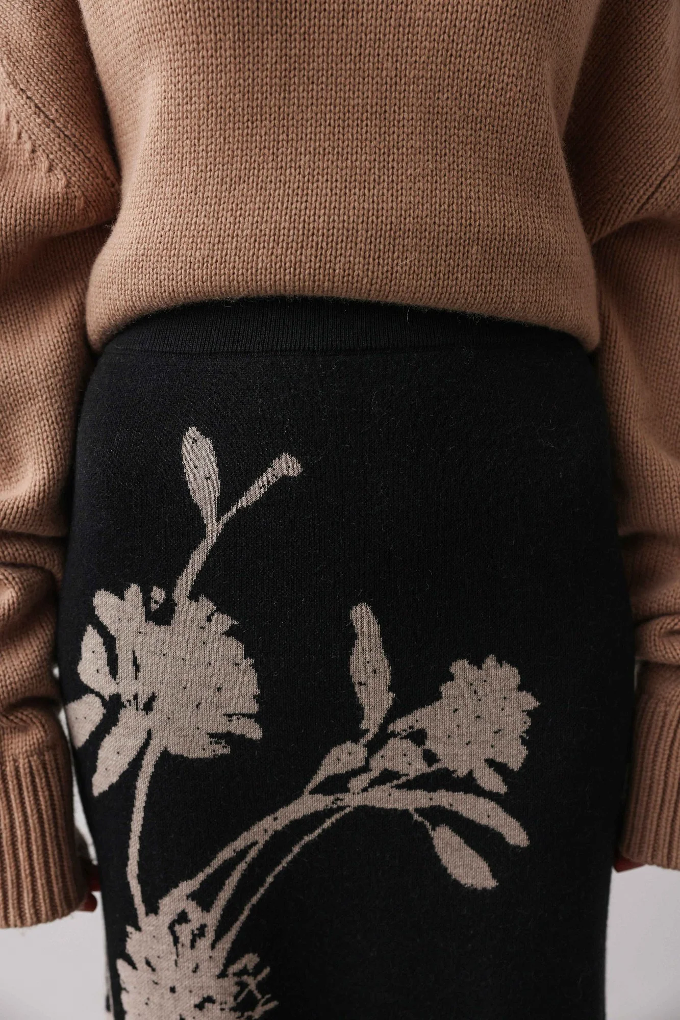 Юбка (M (44RU), чёрный). Избражение № 2