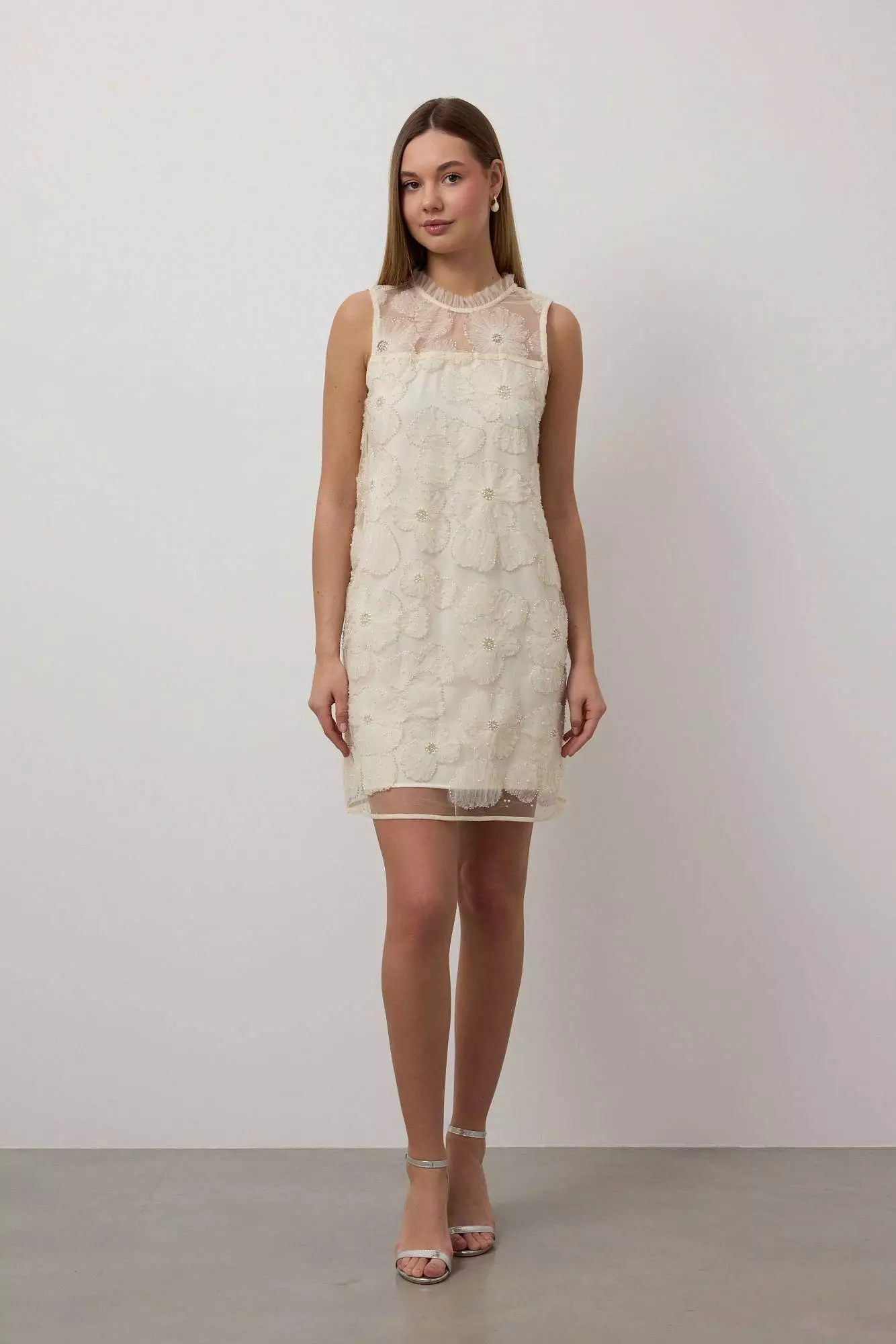 Платье  (L (46RU), светло-бежевый). Избражение № 4