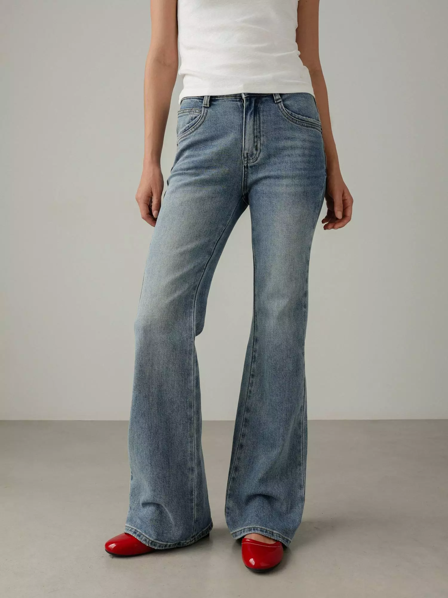 Джинсы (M (44RU), светло-синий). Избражение № 2