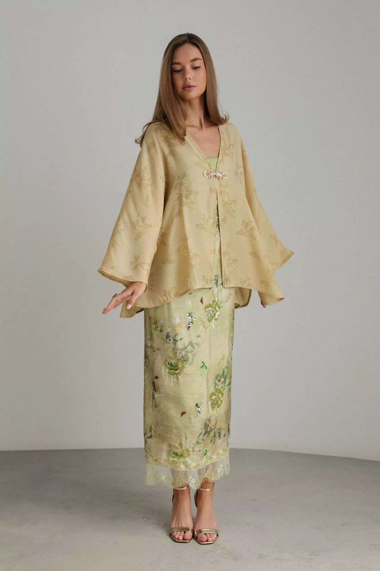 Платье (S (42RU), оливковый). Избражение № 7