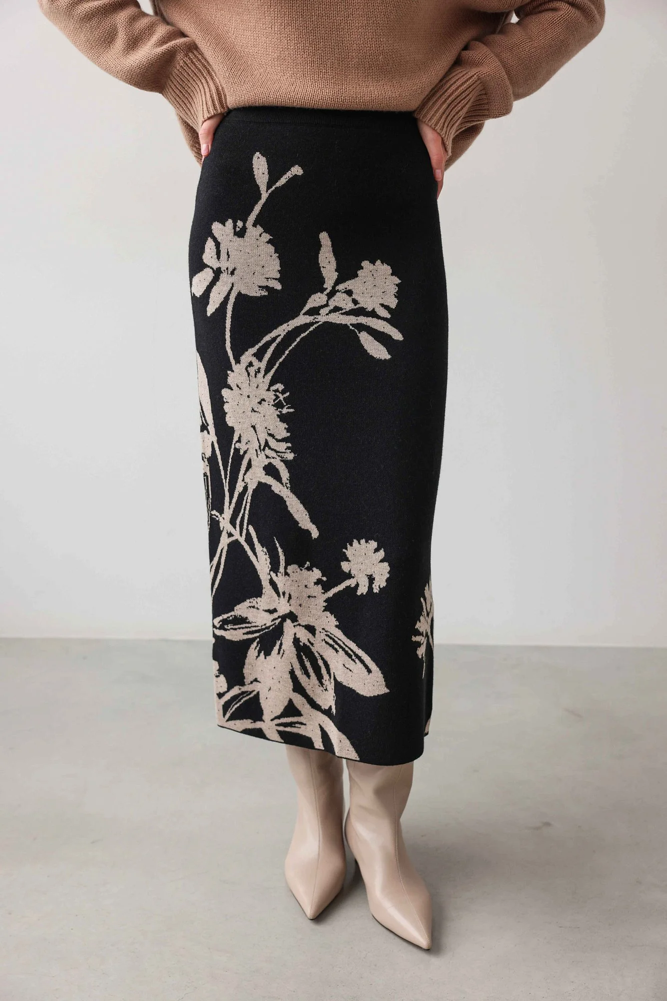 Юбка (M (44RU), чёрный). Избражение № 3