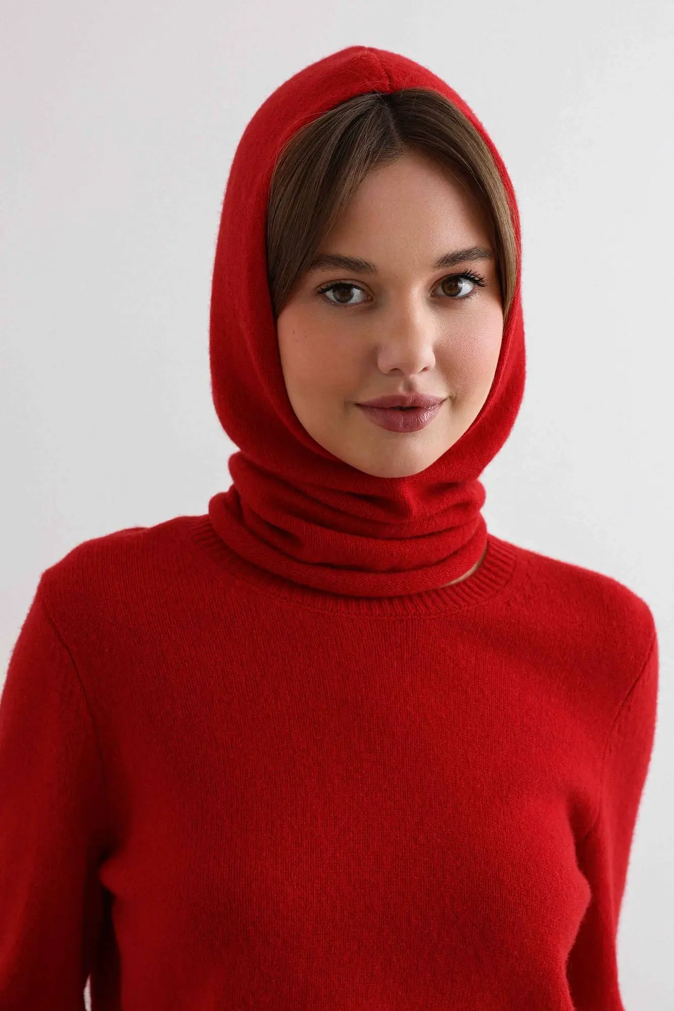 Капор (красный). Избражение № 1