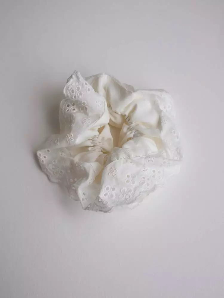 Украшения для волос (белый). Изображение № 1