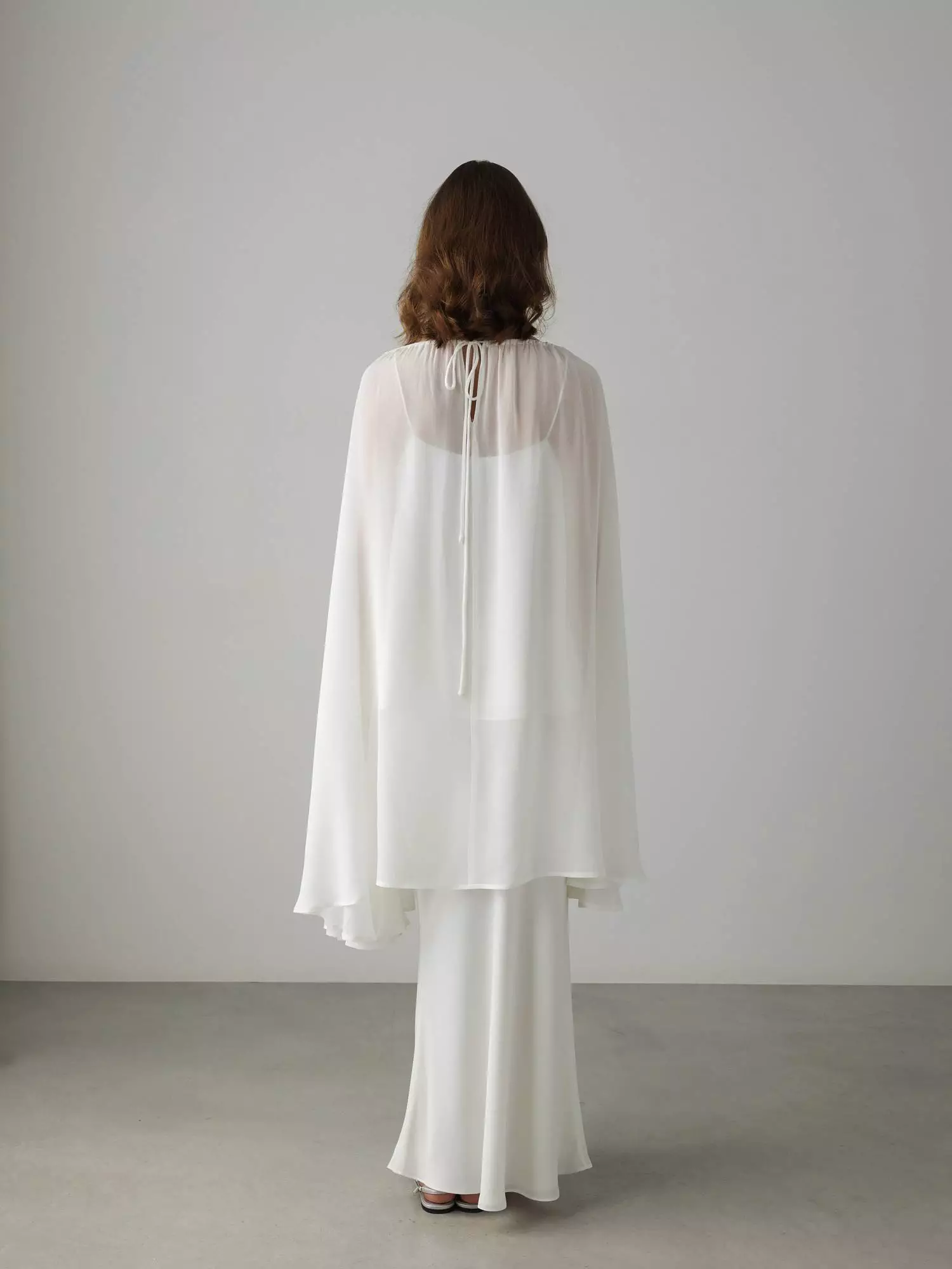 Накидка (oversize, белый). Избражение № 4